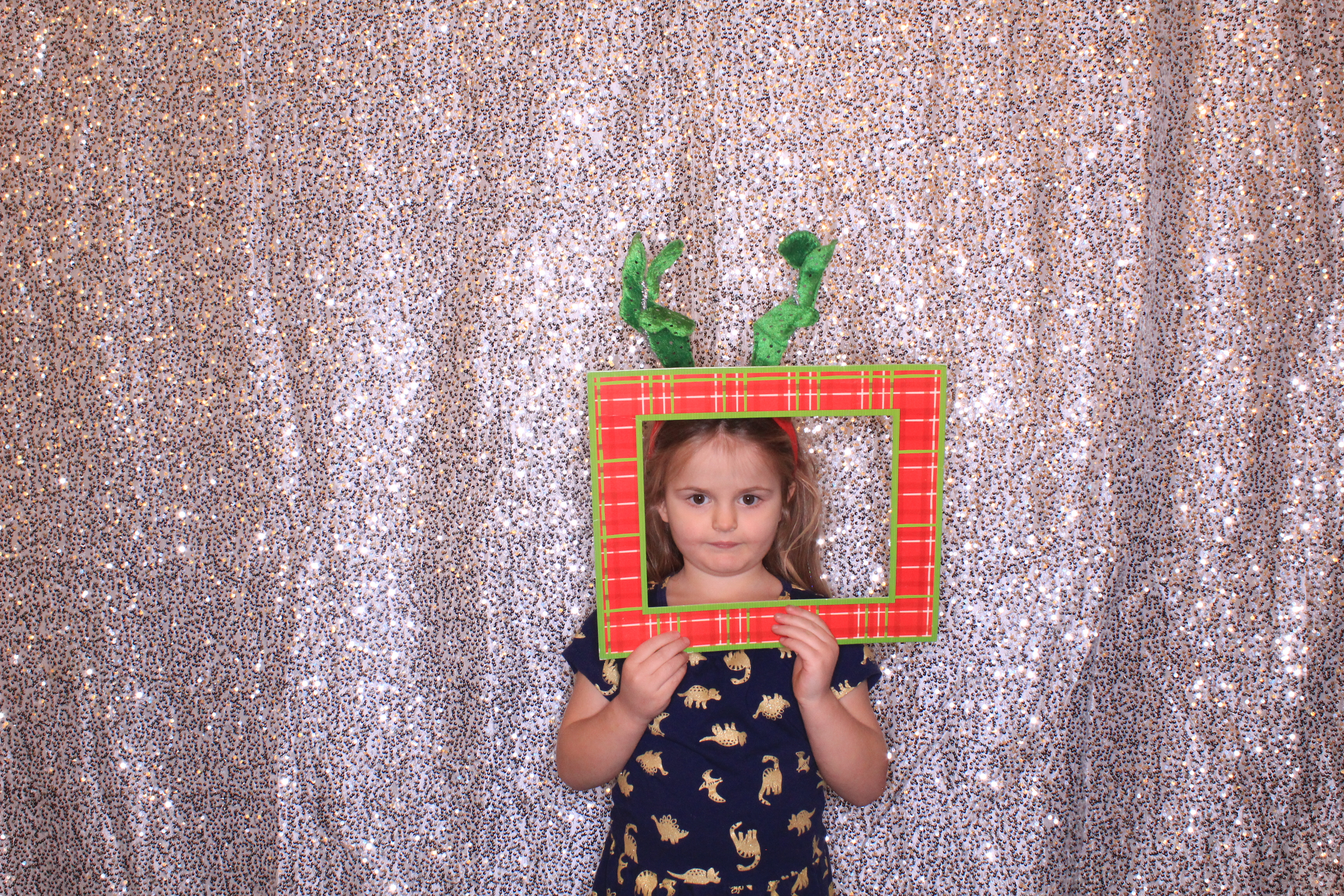 VNN Holiday Party | View more photos from the event at gallery.photoboothbillings.com/u/PhotoBoothBillings/VNN-Holiday-Party