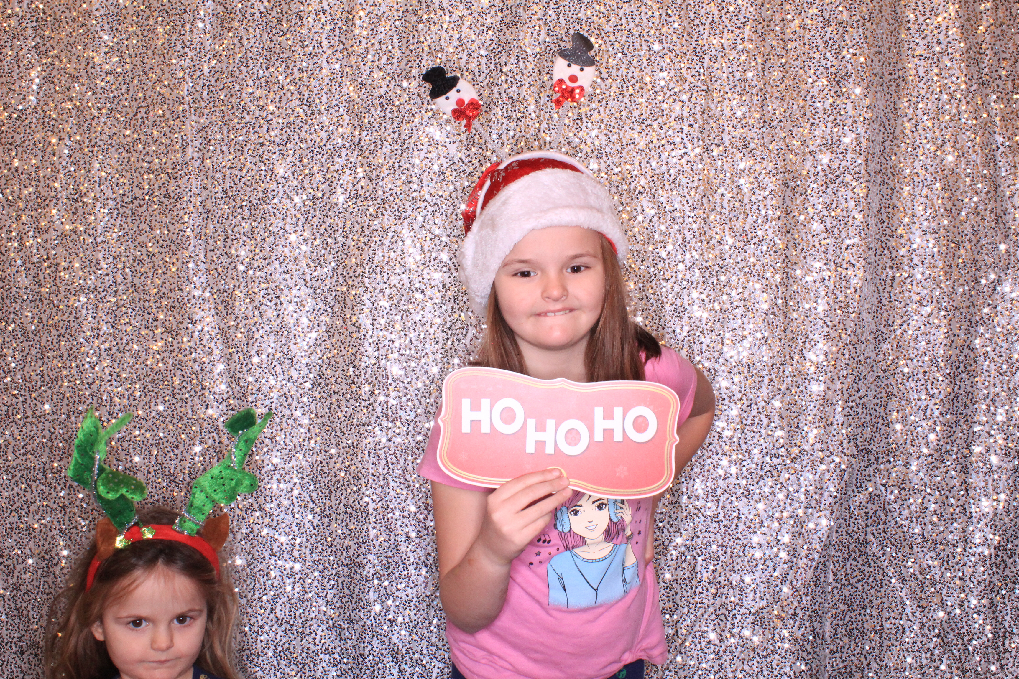 VNN Holiday Party | View more photos from the event at gallery.photoboothbillings.com/u/PhotoBoothBillings/VNN-Holiday-Party