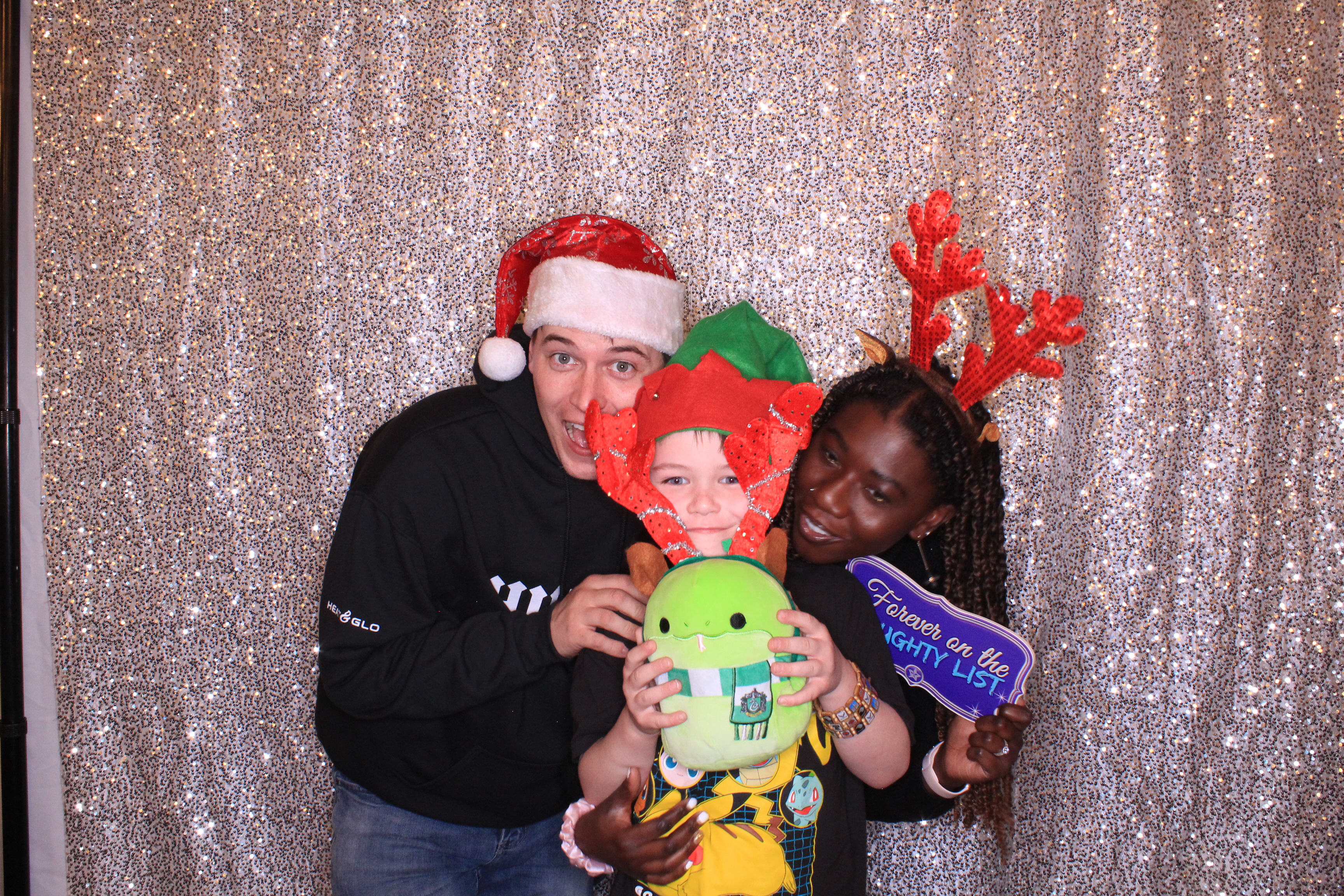 VNN Holiday Party | View more photos from the event at gallery.photoboothbillings.com/u/PhotoBoothBillings/VNN-Holiday-Party