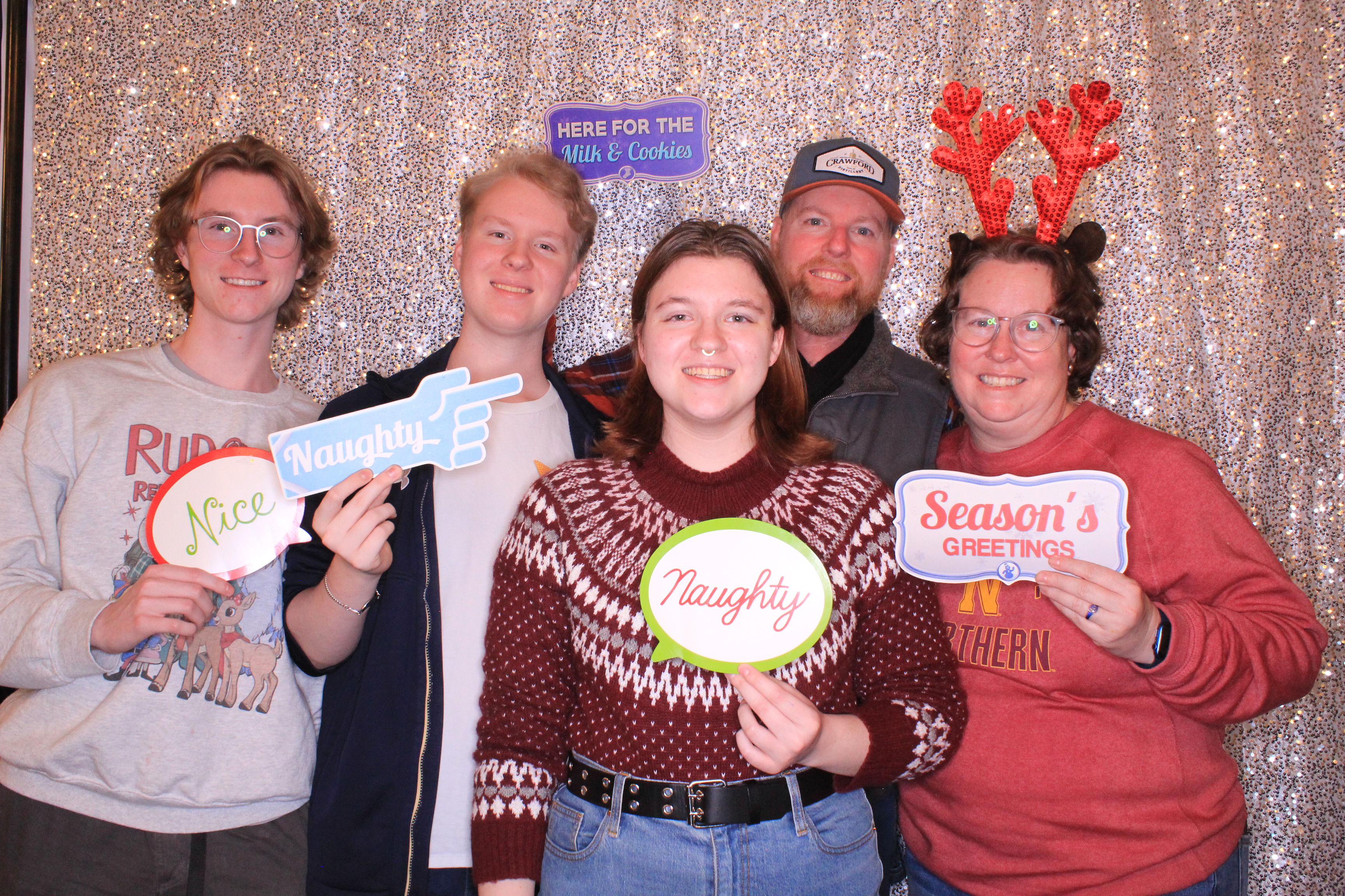 VNN Holiday Party | View more photos from the event at gallery.photoboothbillings.com/u/PhotoBoothBillings/VNN-Holiday-Party