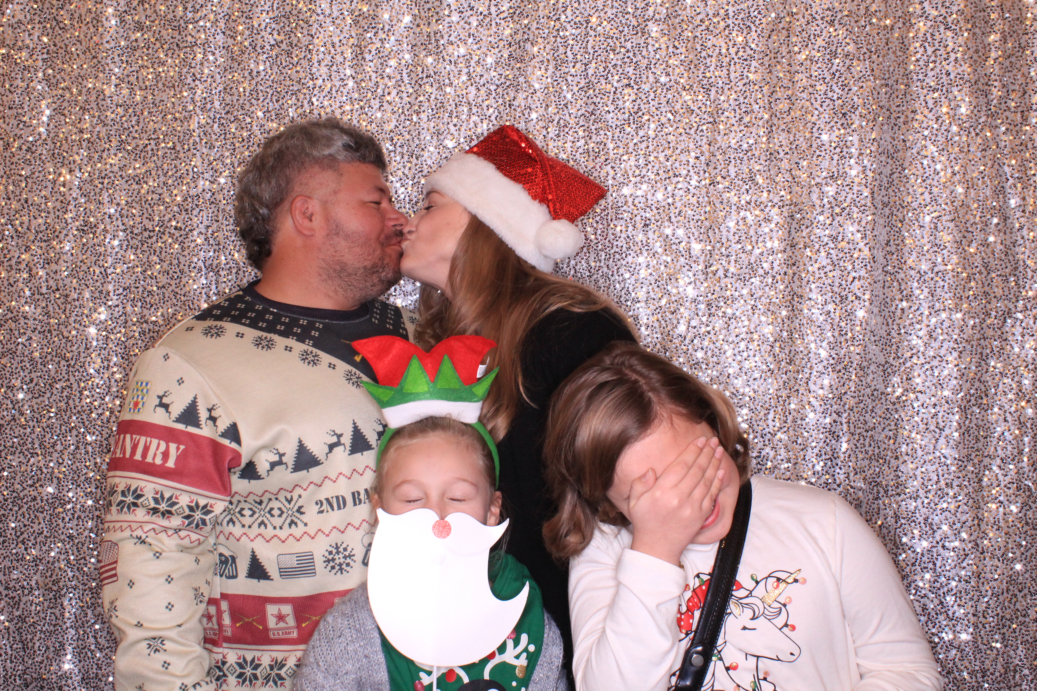 VNN Holiday Party | View more photos from the event at gallery.photoboothbillings.com/u/PhotoBoothBillings/VNN-Holiday-Party