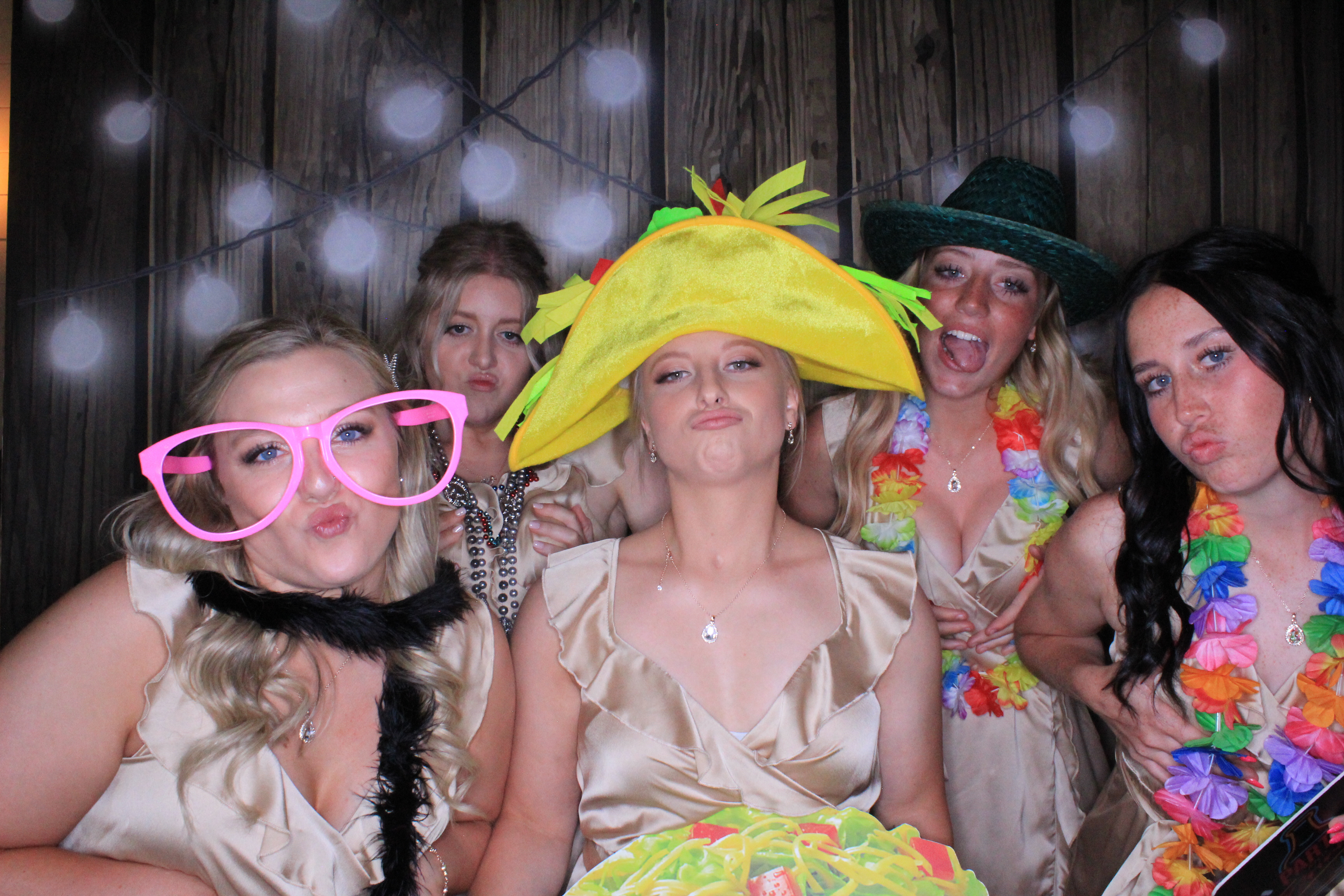 Wilson Wedding | View more photos from the event at gallery.photoboothbillings.com/u/PhotoBoothBillings/Wilson-Wedding