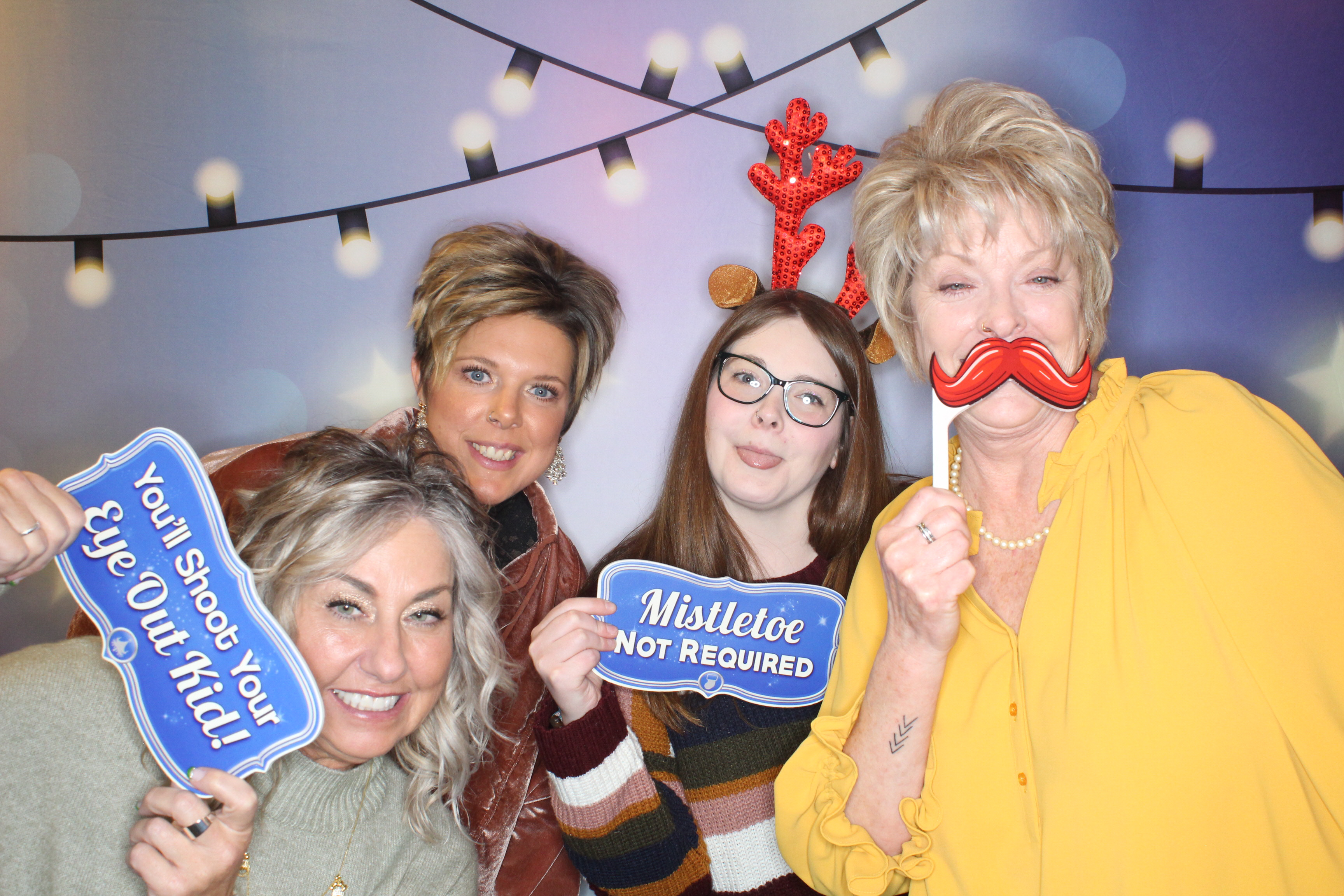 ACHM Holiday Party | View more photos from the event at gallery.photoboothbillings.com/u/PhotoBoothBillings/ACHM-Holiday-Party