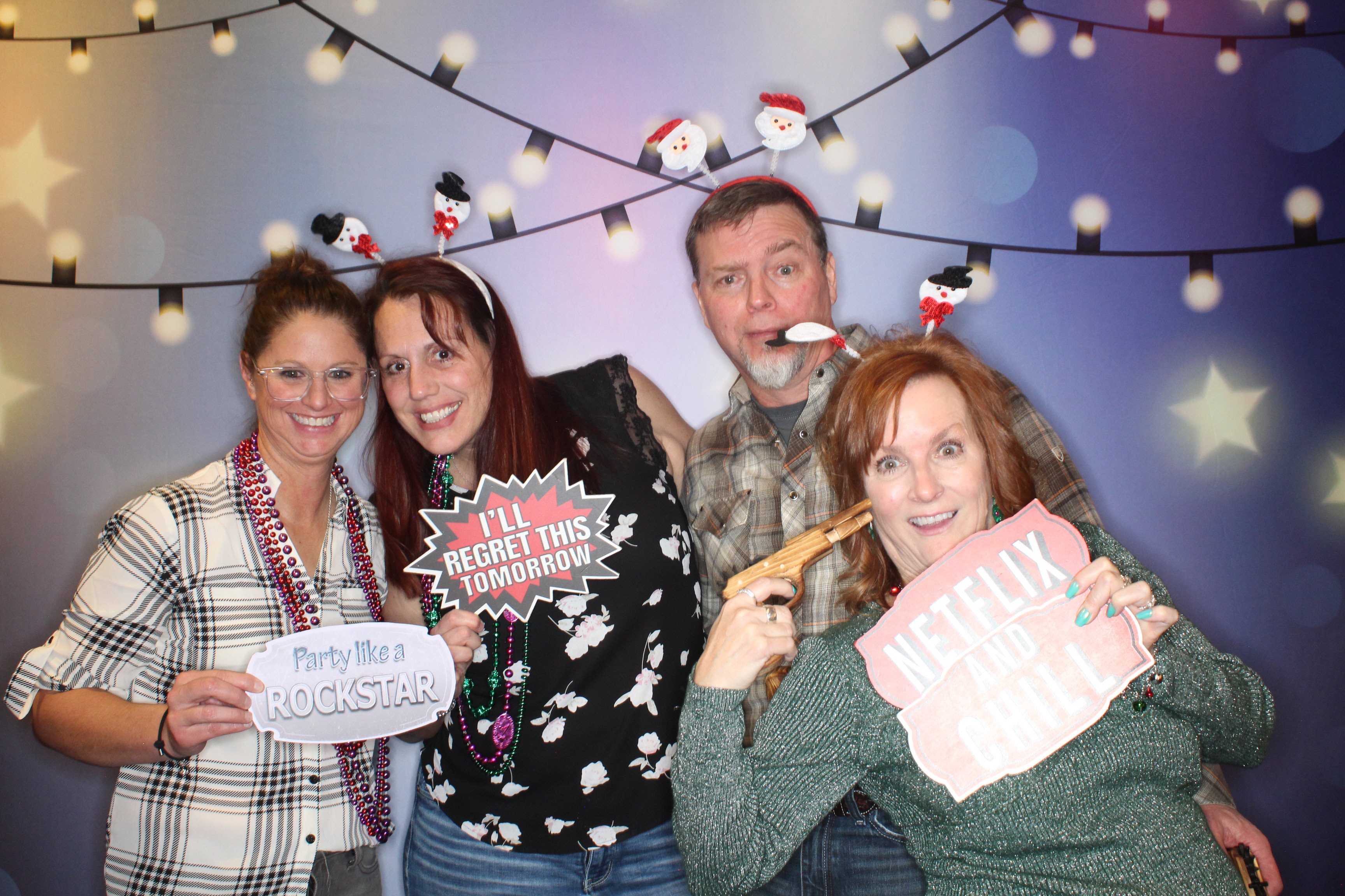 ACHM Holiday Party | View more photos from the event at gallery.photoboothbillings.com/u/PhotoBoothBillings/ACHM-Holiday-Party