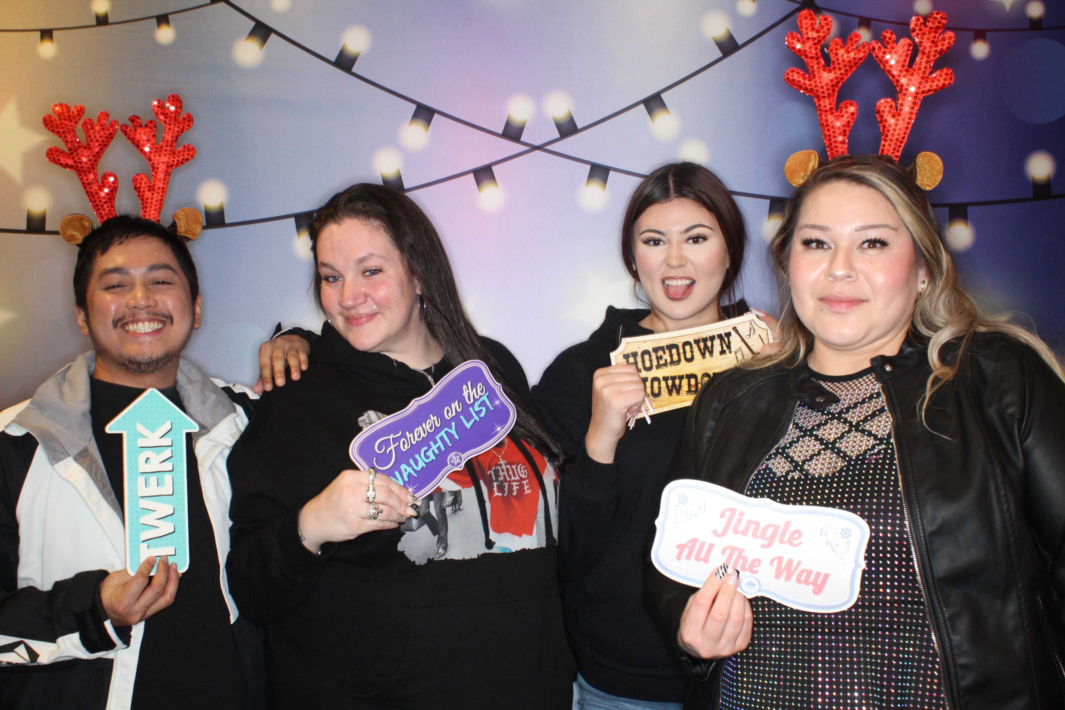 ACHM Holiday Party | View more photos from the event at gallery.photoboothbillings.com/u/PhotoBoothBillings/ACHM-Holiday-Party