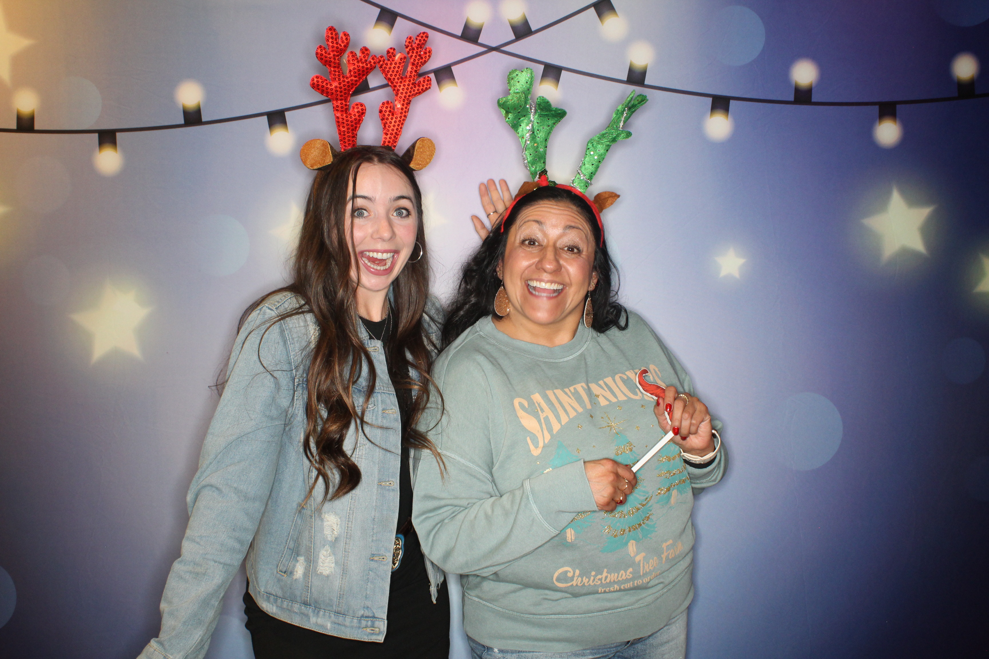 ACHM Holiday Party | View more photos from the event at gallery.photoboothbillings.com/u/PhotoBoothBillings/ACHM-Holiday-Party