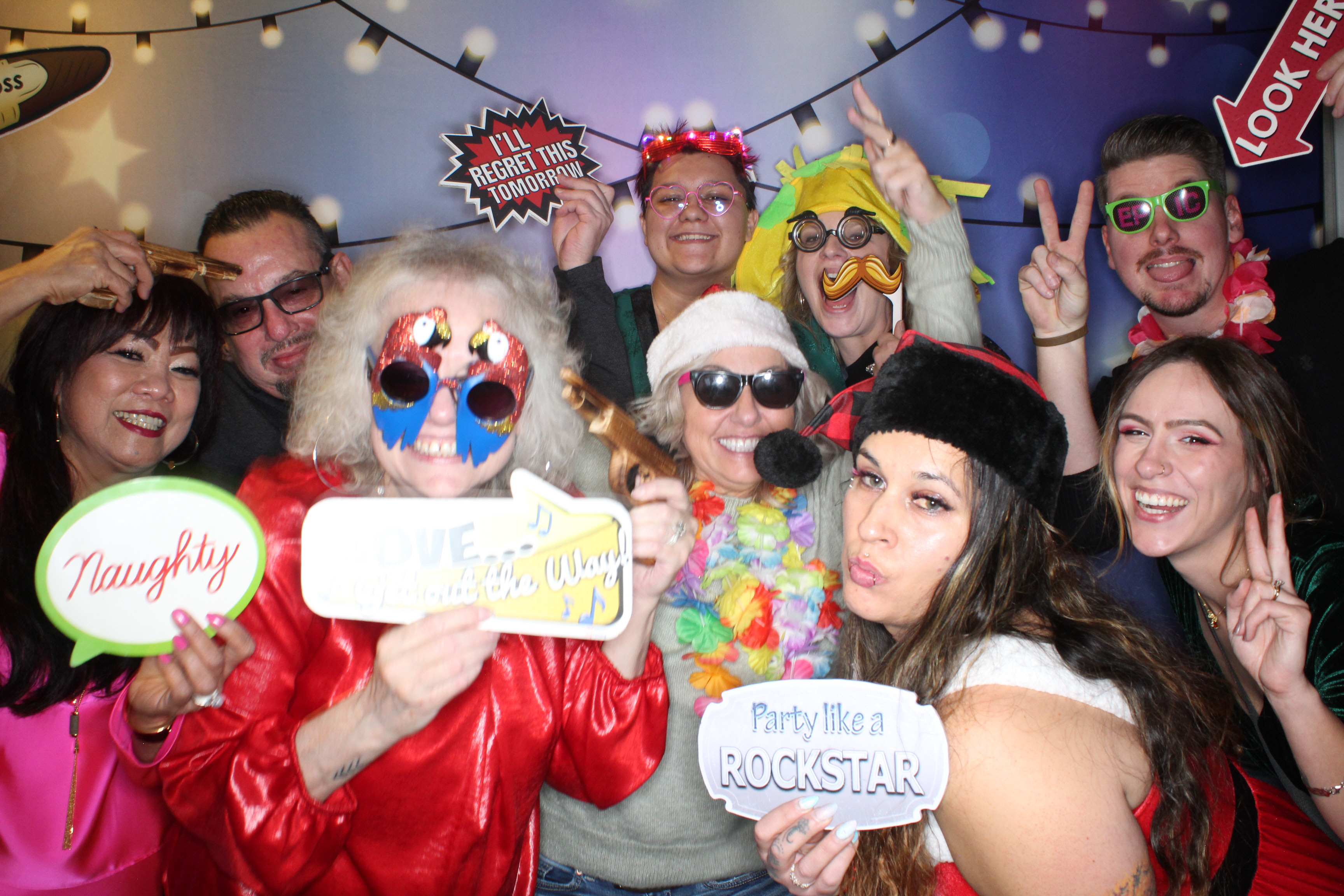 ACHM Holiday Party | View more photos from the event at gallery.photoboothbillings.com/u/PhotoBoothBillings/ACHM-Holiday-Party