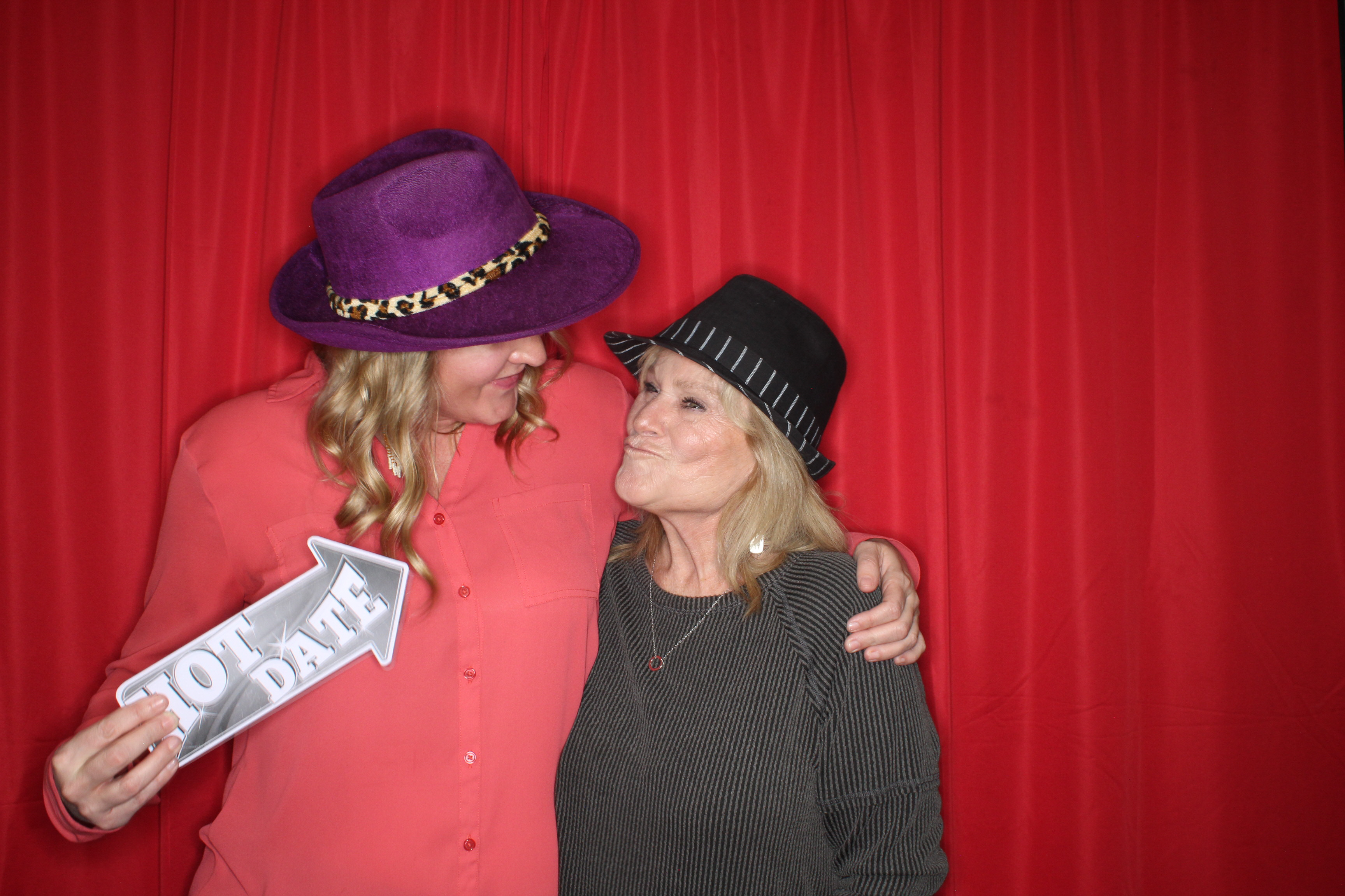 Bite Nite | View more photos from the event at gallery.photoboothbillings.com/u/PhotoBoothBillings/Bite-Nite