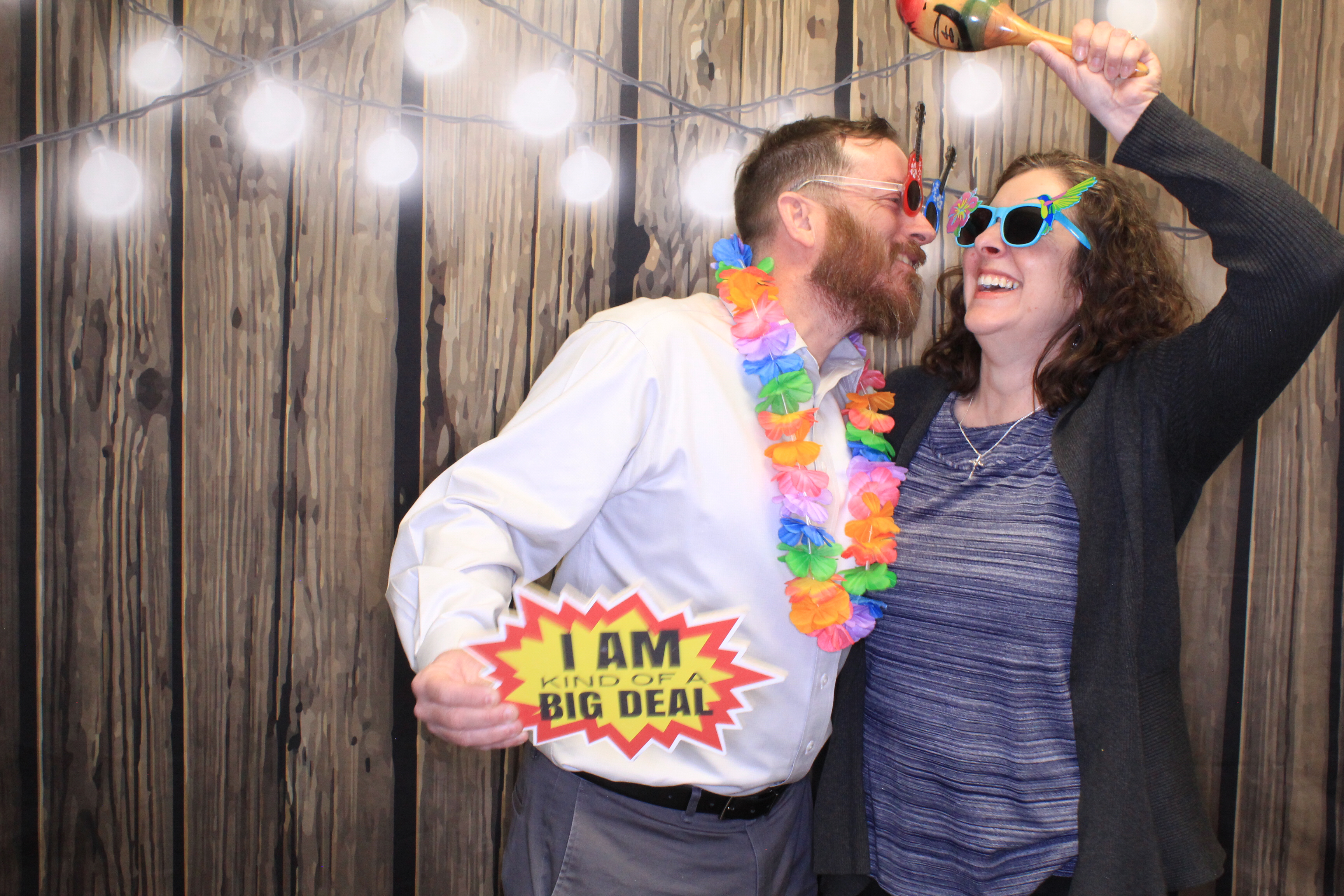Cheeseburger in Paradise | View more photos from the event at gallery.photoboothbillings.com/u/PhotoBoothBillings/Cheeseburger-in-Paradise
