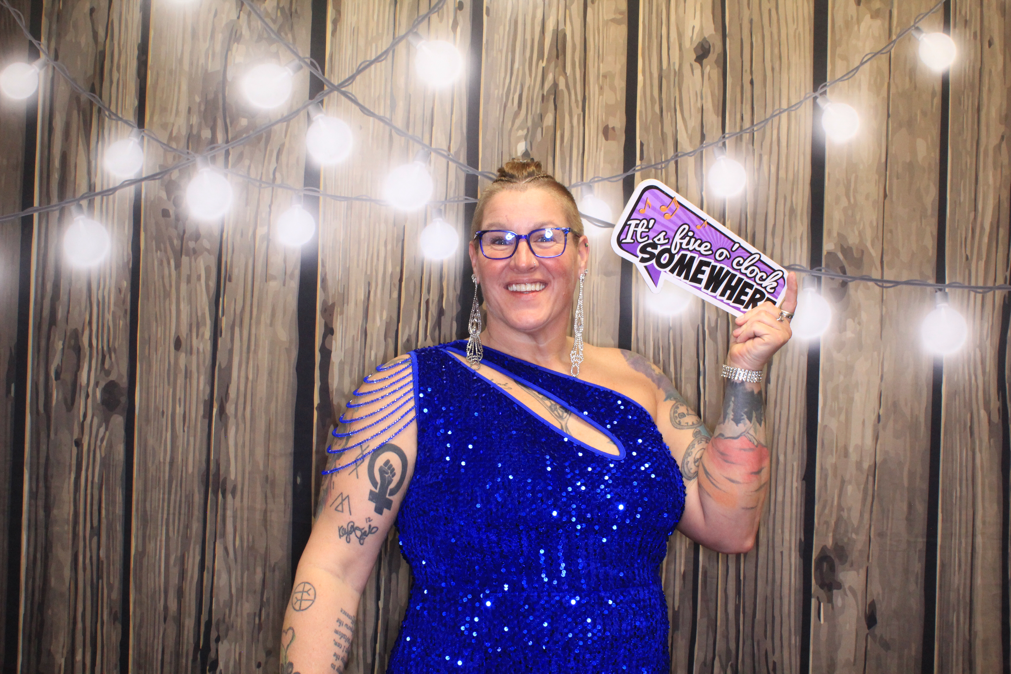 Cheeseburger in Paradise | View more photos from the event at gallery.photoboothbillings.com/u/PhotoBoothBillings/Cheeseburger-in-Paradise