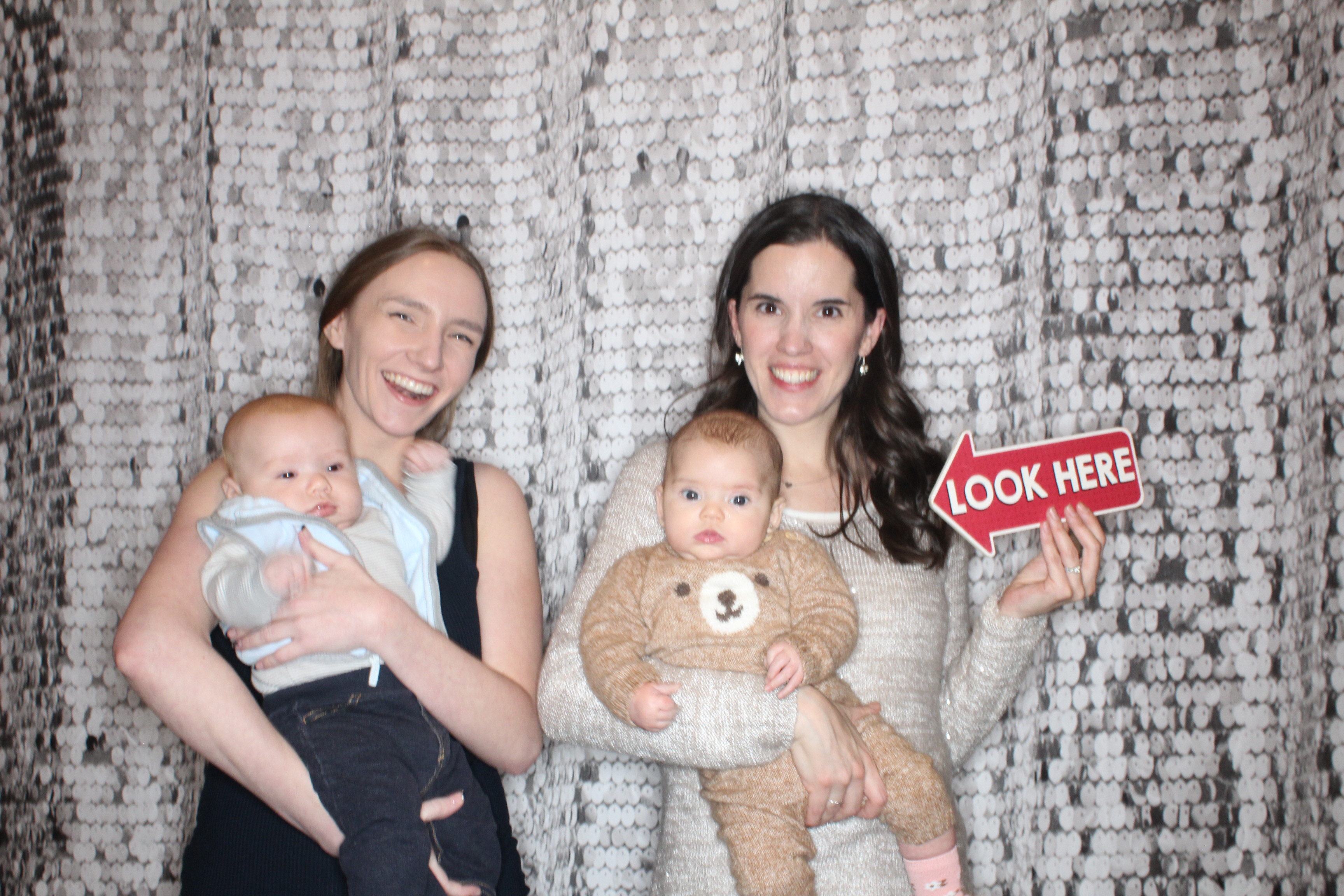 Doubletree Holiday Party | View more photos from the event at gallery.photoboothbillings.com/u/PhotoBoothBillings/Doubletree-Holiday-Party
