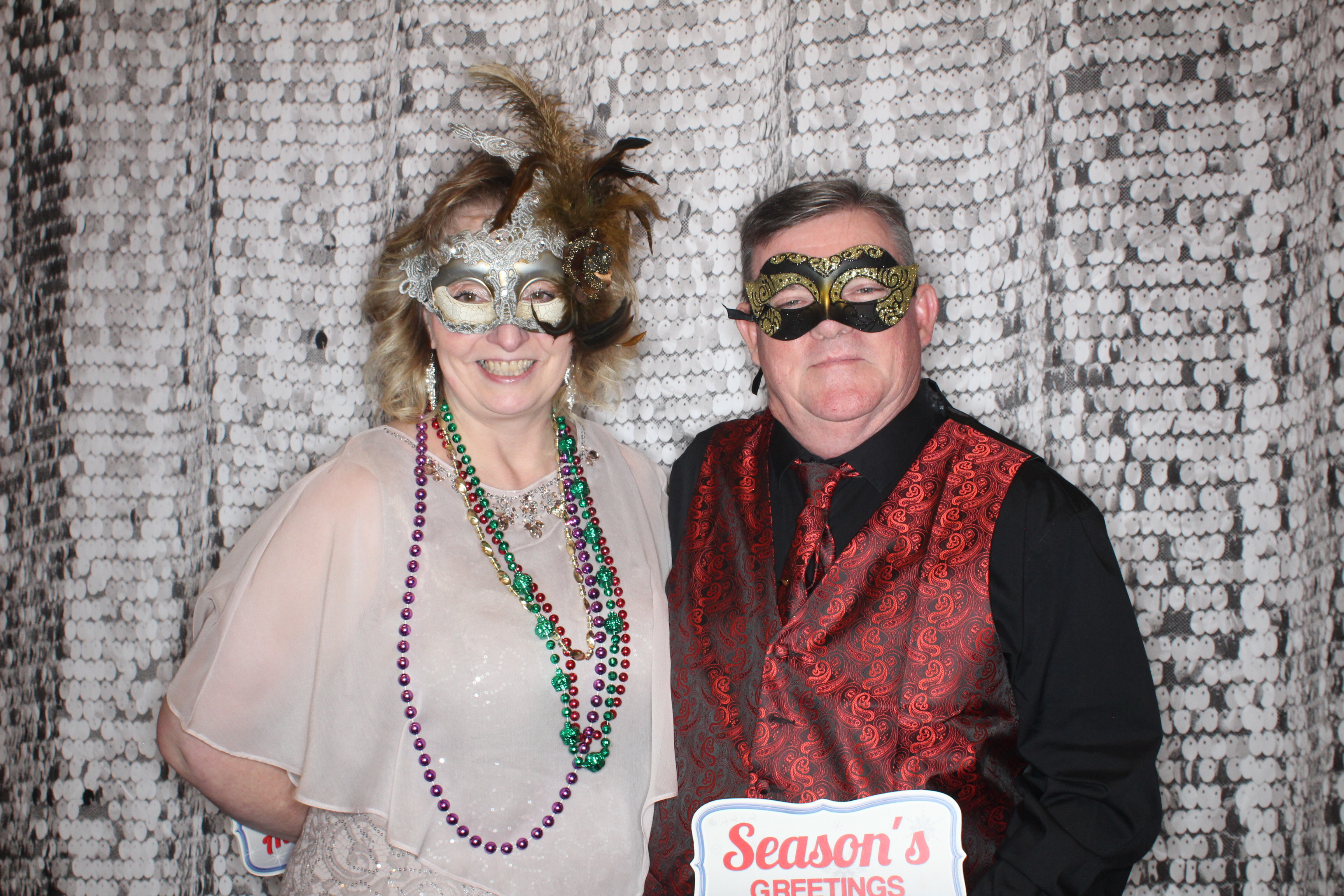 Doubletree Holiday Party | View more photos from the event at gallery.photoboothbillings.com/u/PhotoBoothBillings/Doubletree-Holiday-Party