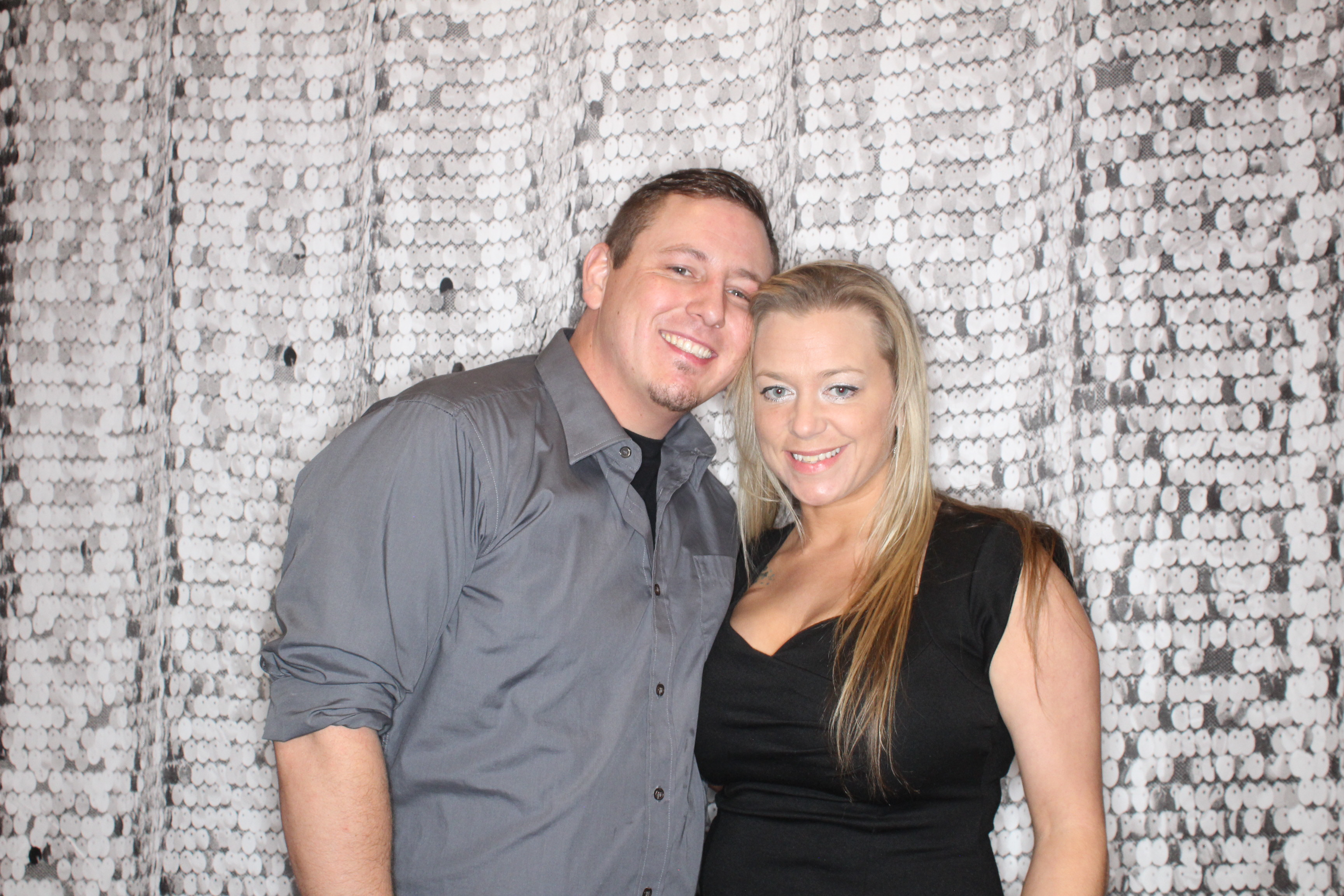 Doubletree Holiday Party | View more photos from the event at gallery.photoboothbillings.com/u/PhotoBoothBillings/Doubletree-Holiday-Party