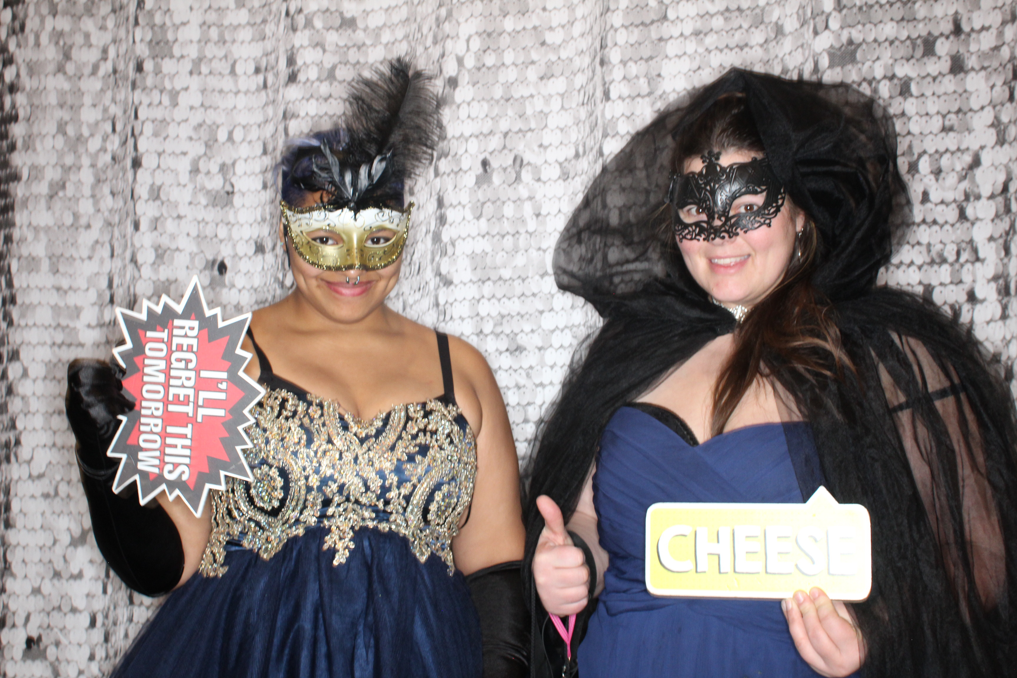 Doubletree Holiday Party | View more photos from the event at gallery.photoboothbillings.com/u/PhotoBoothBillings/Doubletree-Holiday-Party