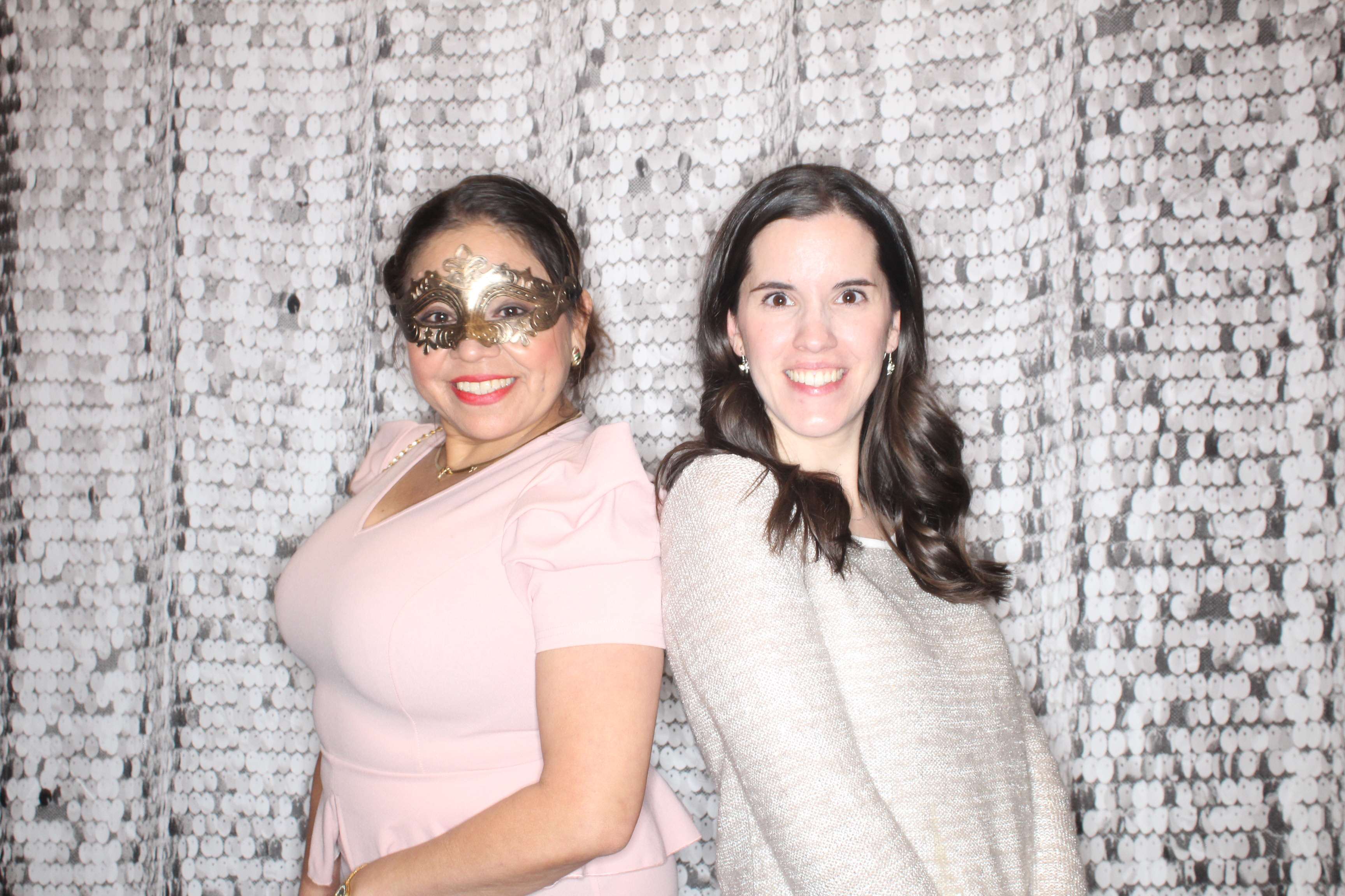 Doubletree Holiday Party | View more photos from the event at gallery.photoboothbillings.com/u/PhotoBoothBillings/Doubletree-Holiday-Party