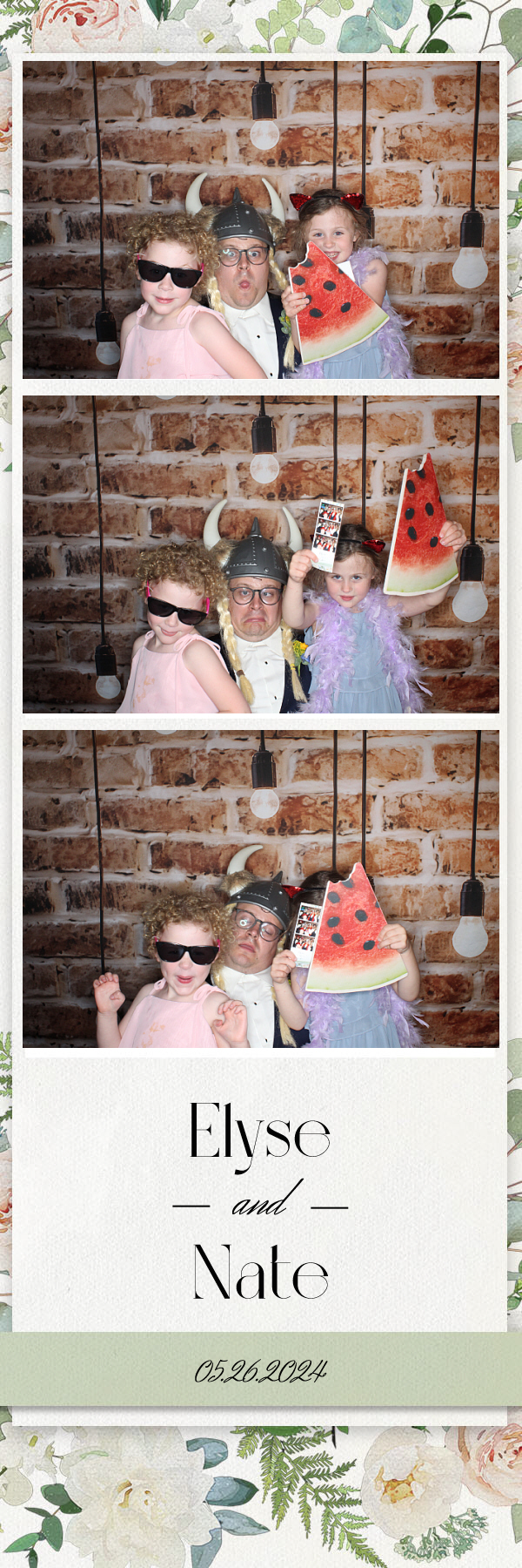 Elyse and Nate's Wedding | View more photos from the event at gallery.photoboothbillings.com/u/PhotoBoothBillings/Elyse-and-Nates-Wedding
