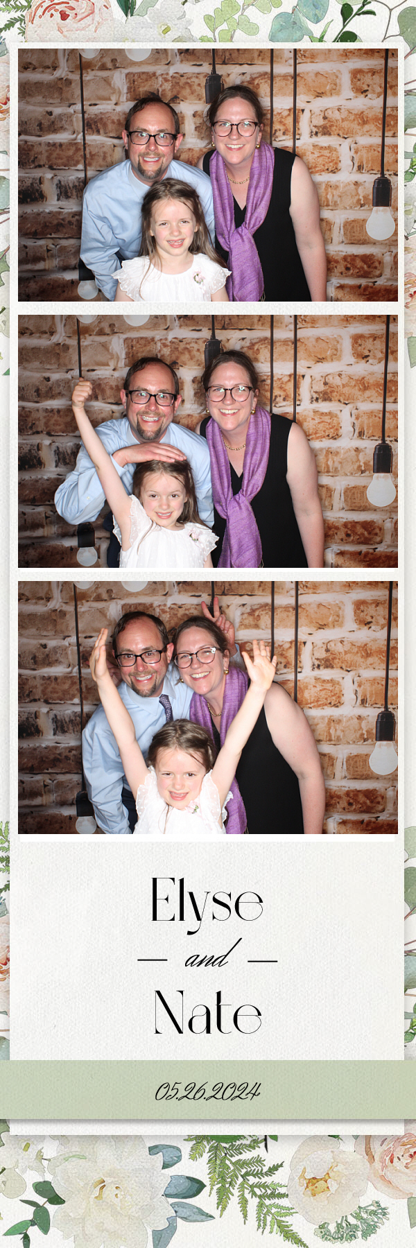 Elyse and Nate's Wedding | View more photos from the event at gallery.photoboothbillings.com/u/PhotoBoothBillings/Elyse-and-Nates-Wedding