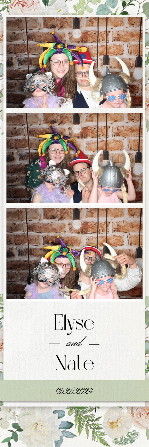 Elyse and Nate's Wedding | View more photos from the event at gallery.photoboothbillings.com/u/PhotoBoothBillings/Elyse-and-Nates-Wedding