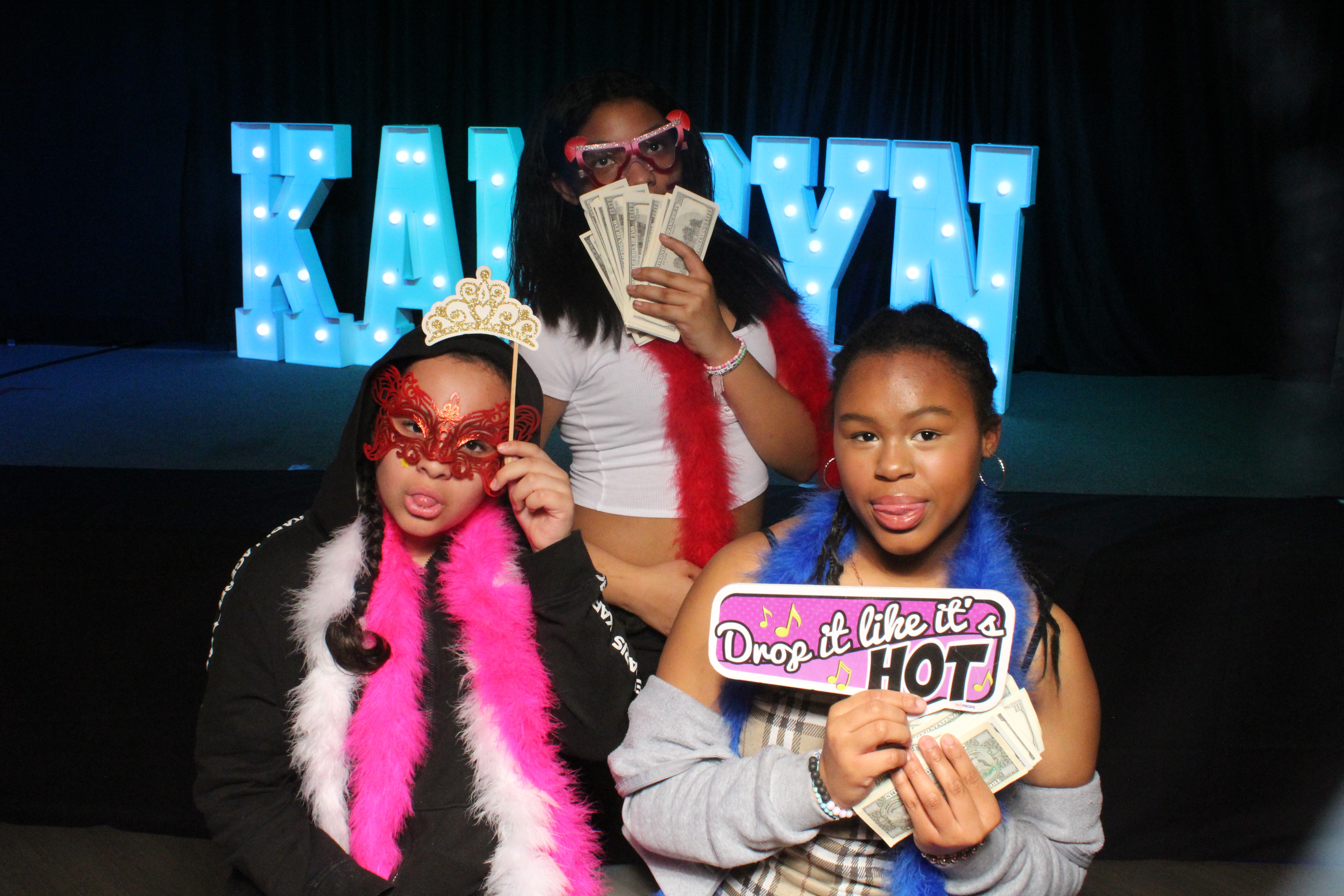 Kamryn's Quinceanera  | View more photos from the event at gallery.photoboothbillings.com/u/PhotoBoothBillings/Kamryns-Quinceanera