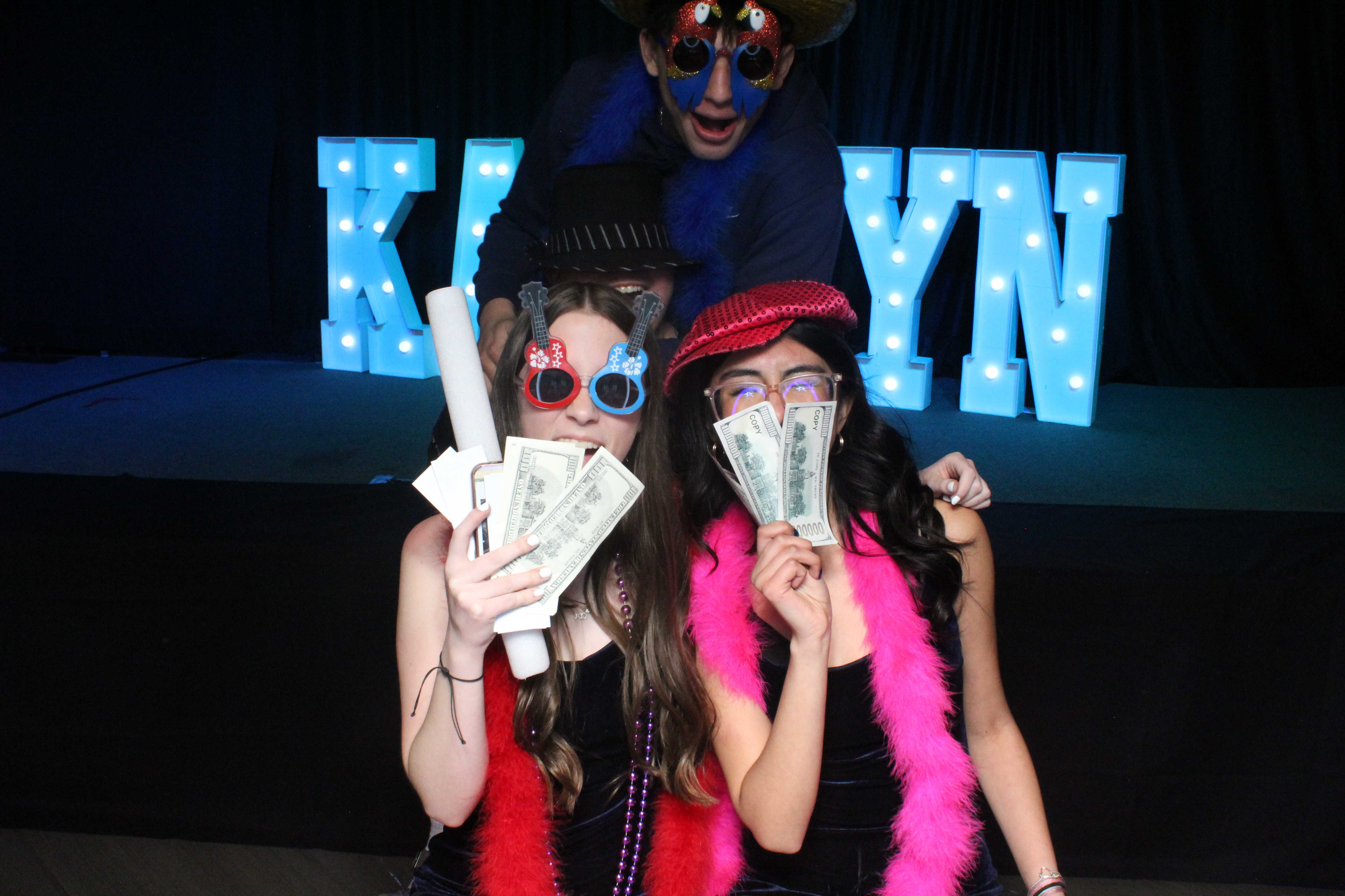 Kamryn's Quinceanera  | View more photos from the event at gallery.photoboothbillings.com/u/PhotoBoothBillings/Kamryns-Quinceanera