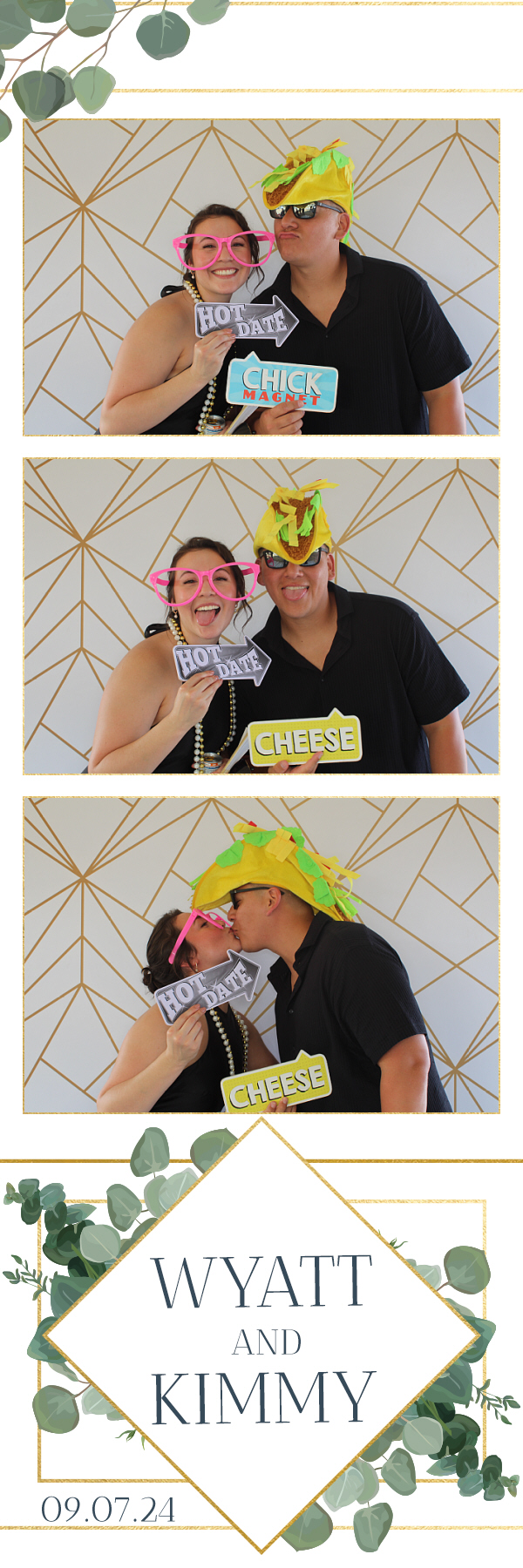 Kimmy and Wyatt's Wedding | View more photos from the event at gallery.photoboothbillings.com/u/PhotoBoothBillings/Kimmy-and-Wyatts-Wedding