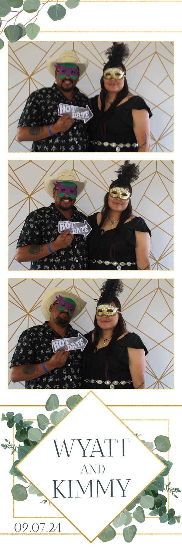 Kimmy and Wyatt's Wedding | View more photos from the event at gallery.photoboothbillings.com/u/PhotoBoothBillings/Kimmy-and-Wyatts-Wedding