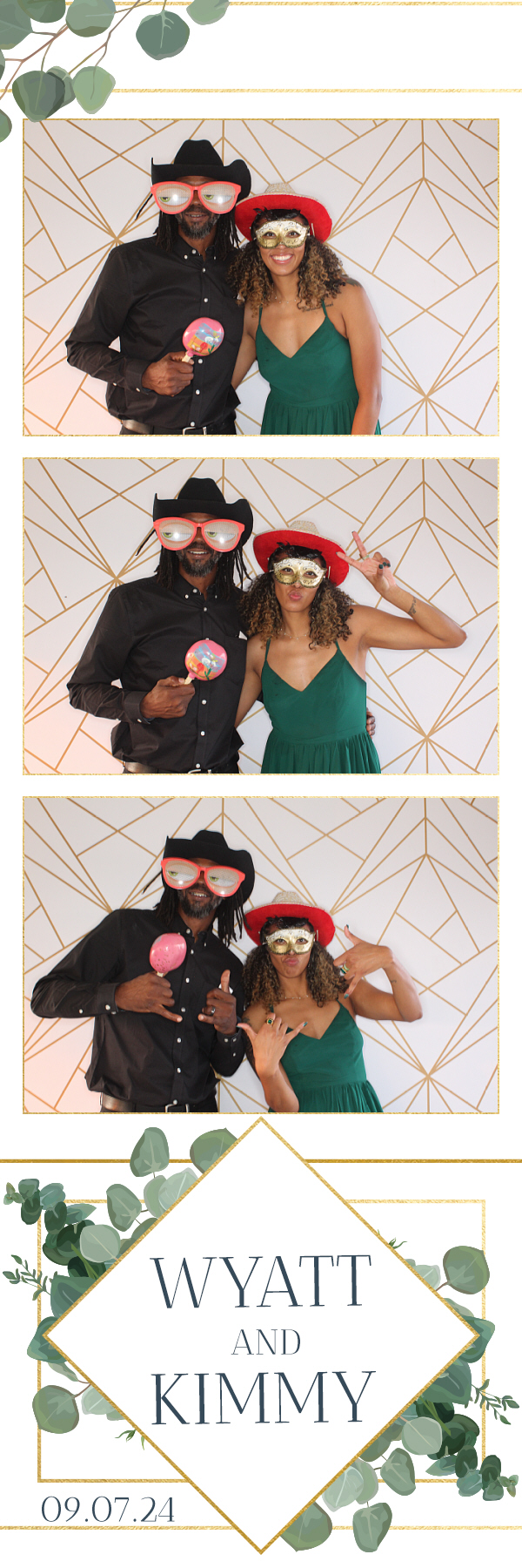 Kimmy and Wyatt's Wedding | View more photos from the event at gallery.photoboothbillings.com/u/PhotoBoothBillings/Kimmy-and-Wyatts-Wedding