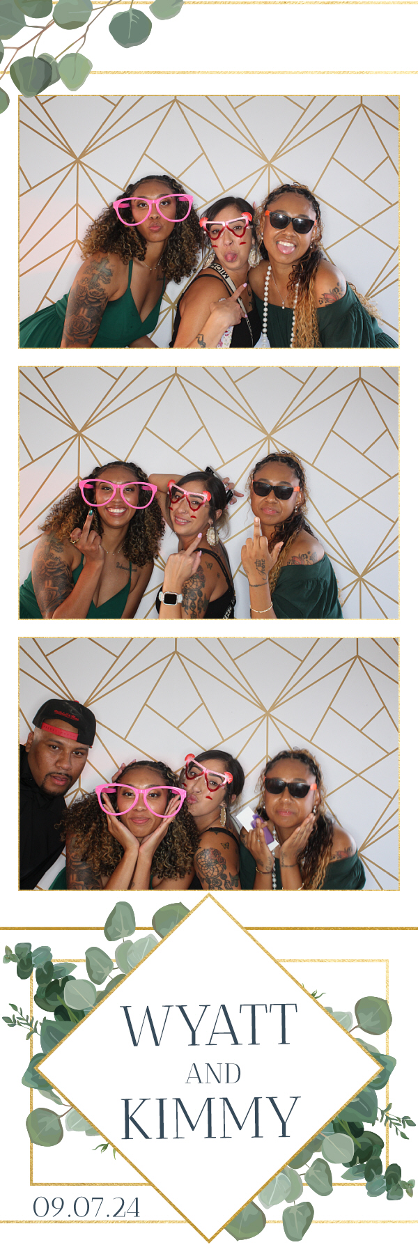 Kimmy and Wyatt's Wedding | View more photos from the event at gallery.photoboothbillings.com/u/PhotoBoothBillings/Kimmy-and-Wyatts-Wedding