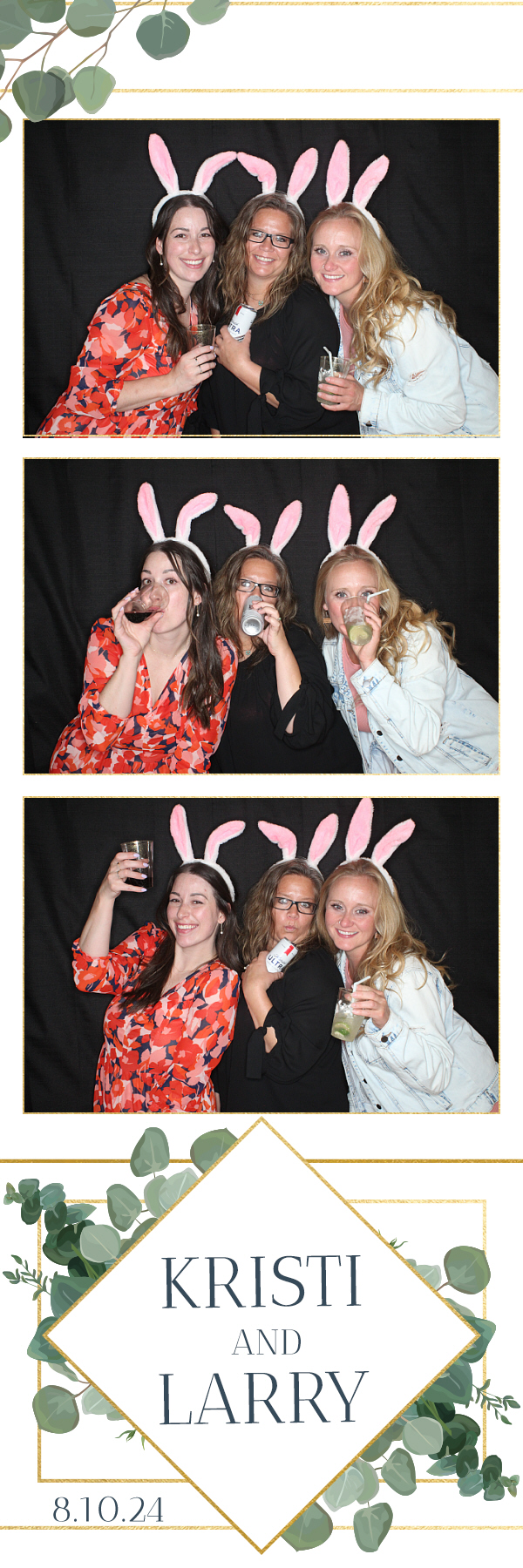 Larry and Kristi's Wedding | View more photos from the event at gallery.photoboothbillings.com/u/PhotoBoothBillings/Larry-and-Kristis-Wedding