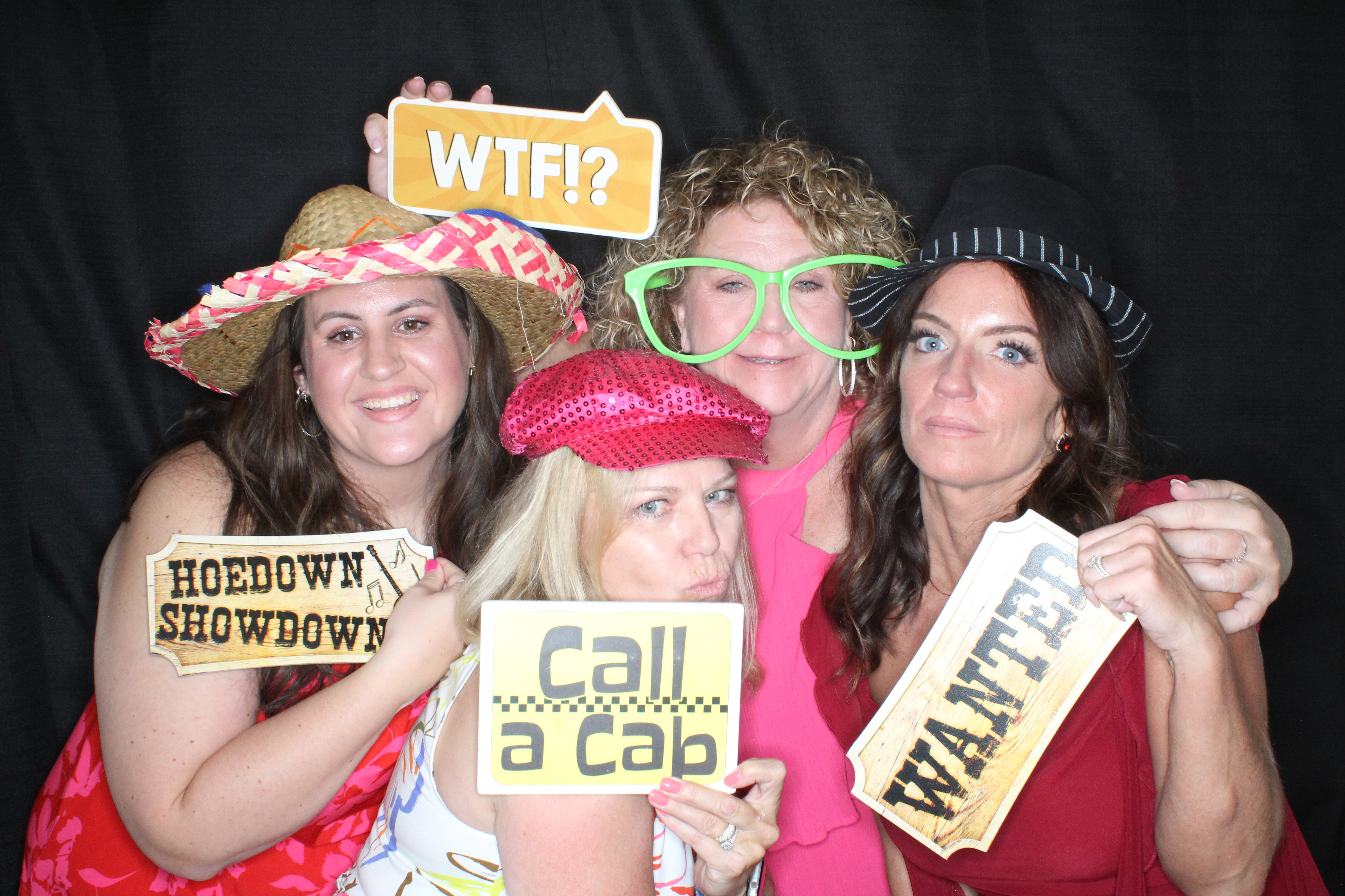Larry and Kristi's Wedding | View more photos from the event at gallery.photoboothbillings.com/u/PhotoBoothBillings/Larry-and-Kristis-Wedding