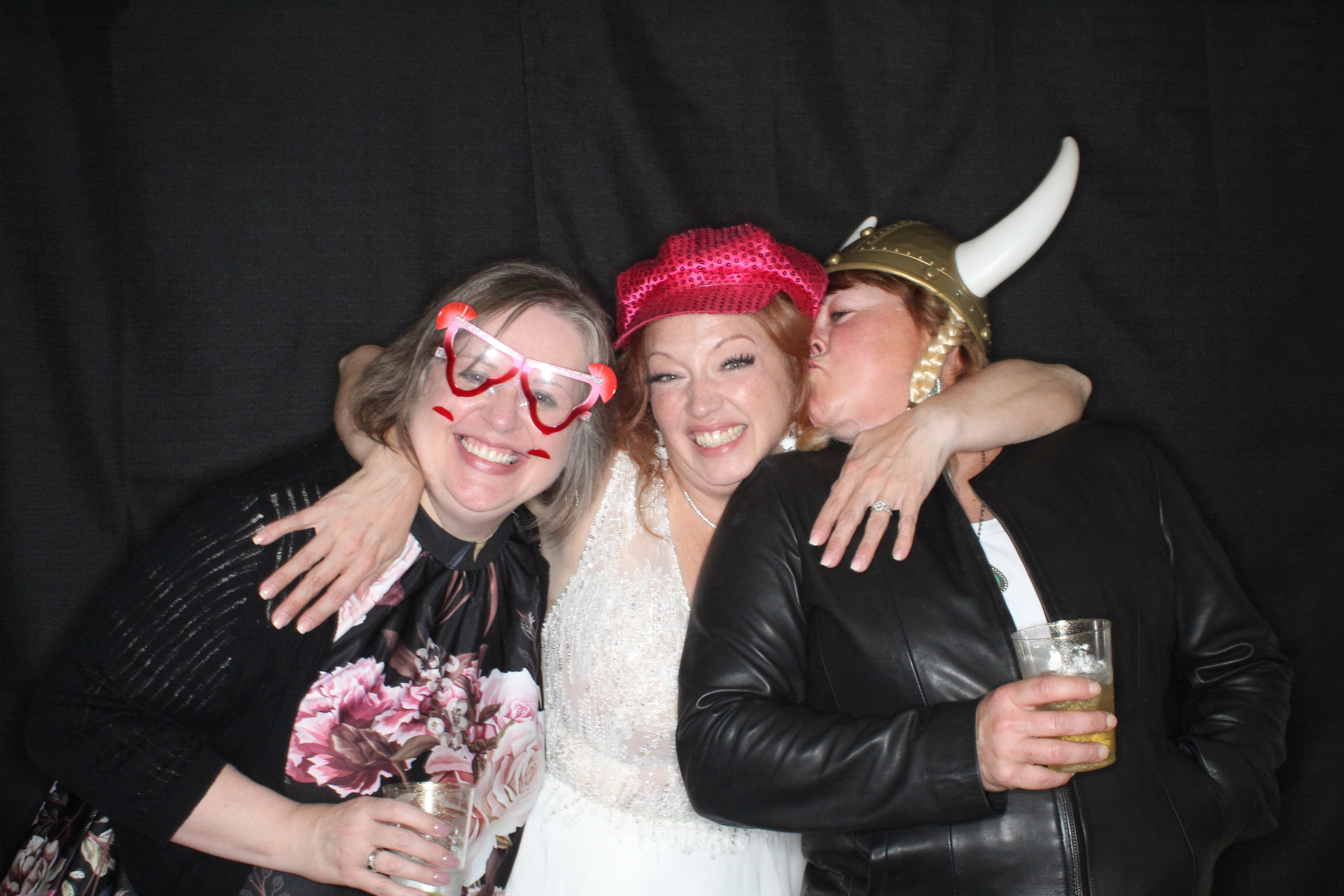 Larry and Kristi's Wedding | View more photos from the event at gallery.photoboothbillings.com/u/PhotoBoothBillings/Larry-and-Kristis-Wedding