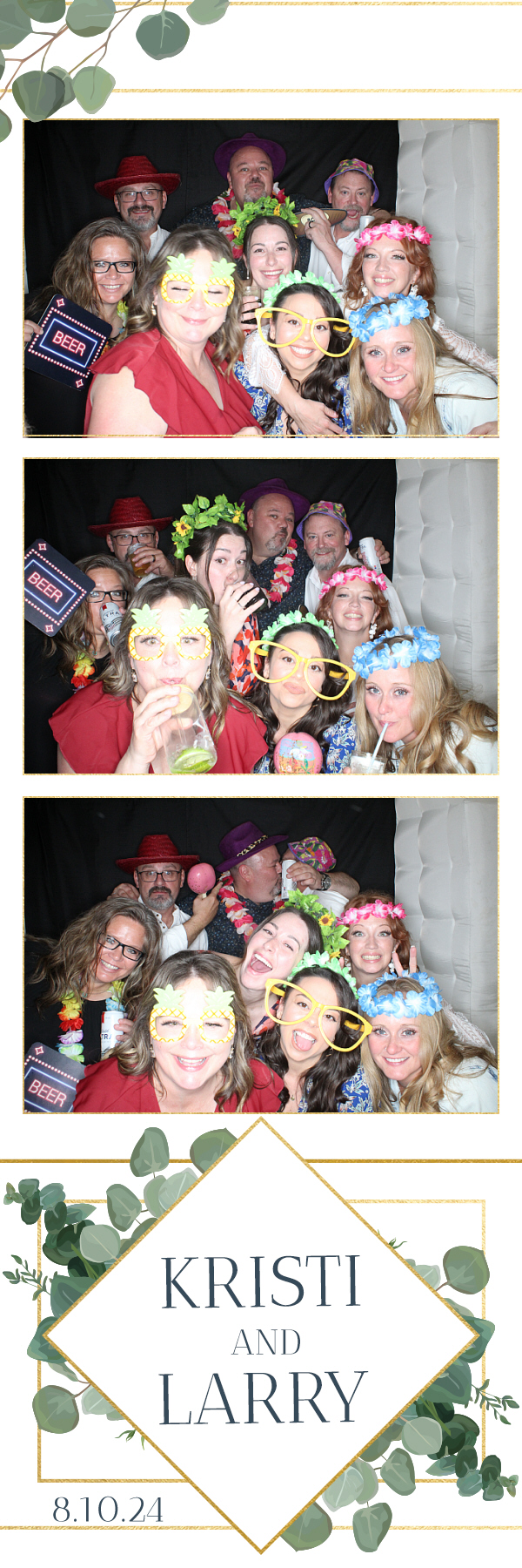 Larry and Kristi's Wedding | View more photos from the event at gallery.photoboothbillings.com/u/PhotoBoothBillings/Larry-and-Kristis-Wedding