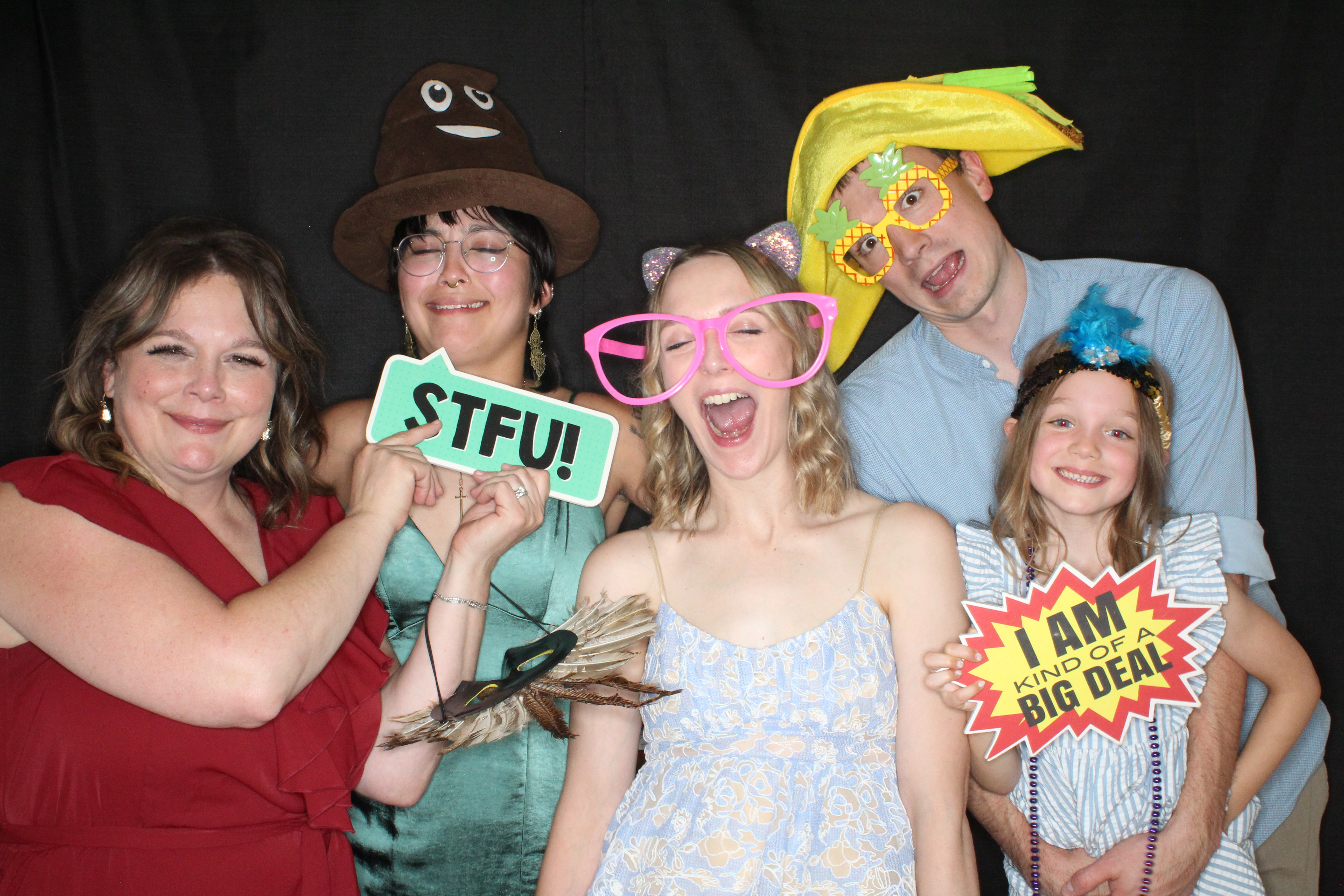 Larry and Kristi's Wedding | View more photos from the event at gallery.photoboothbillings.com/u/PhotoBoothBillings/Larry-and-Kristis-Wedding
