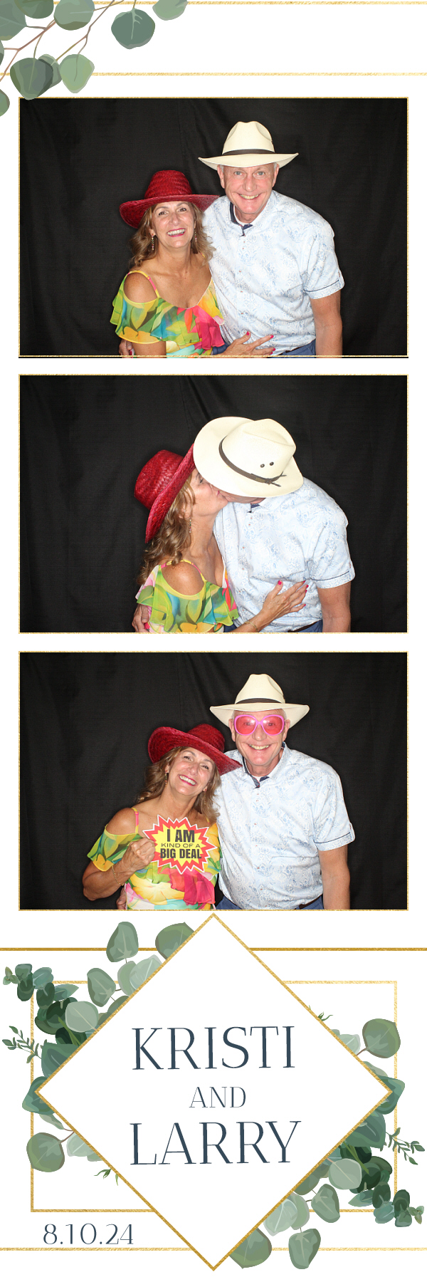 Larry and Kristi's Wedding | View more photos from the event at gallery.photoboothbillings.com/u/PhotoBoothBillings/Larry-and-Kristis-Wedding