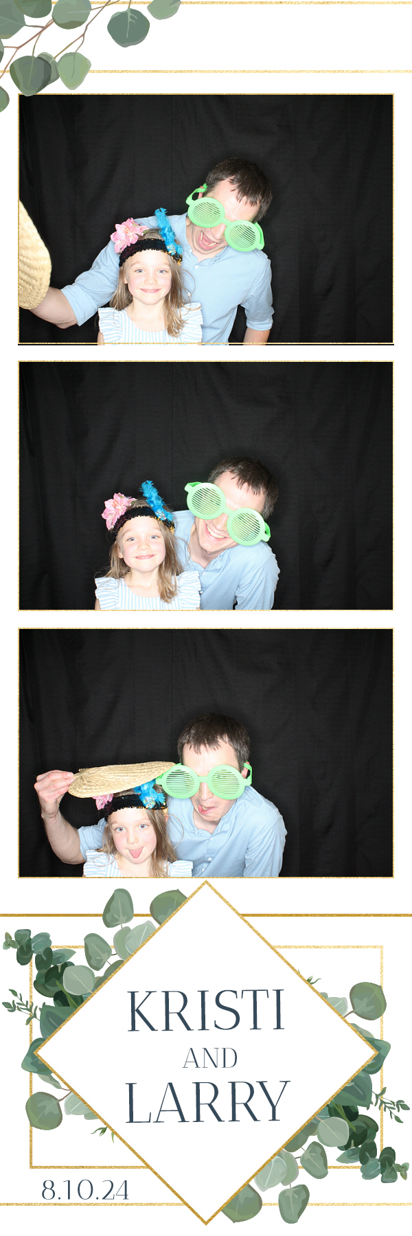Larry and Kristi's Wedding | View more photos from the event at gallery.photoboothbillings.com/u/PhotoBoothBillings/Larry-and-Kristis-Wedding