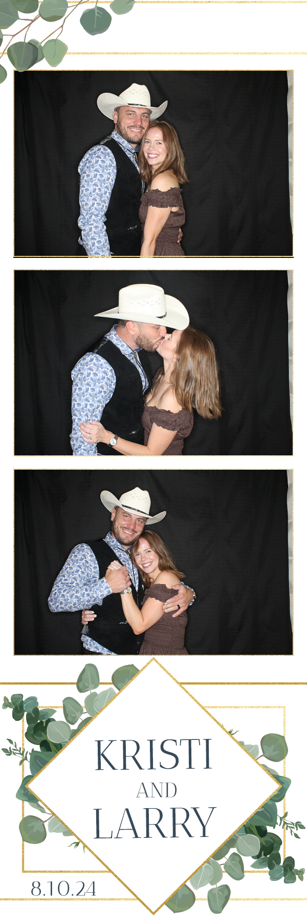 Larry and Kristi's Wedding | View more photos from the event at gallery.photoboothbillings.com/u/PhotoBoothBillings/Larry-and-Kristis-Wedding