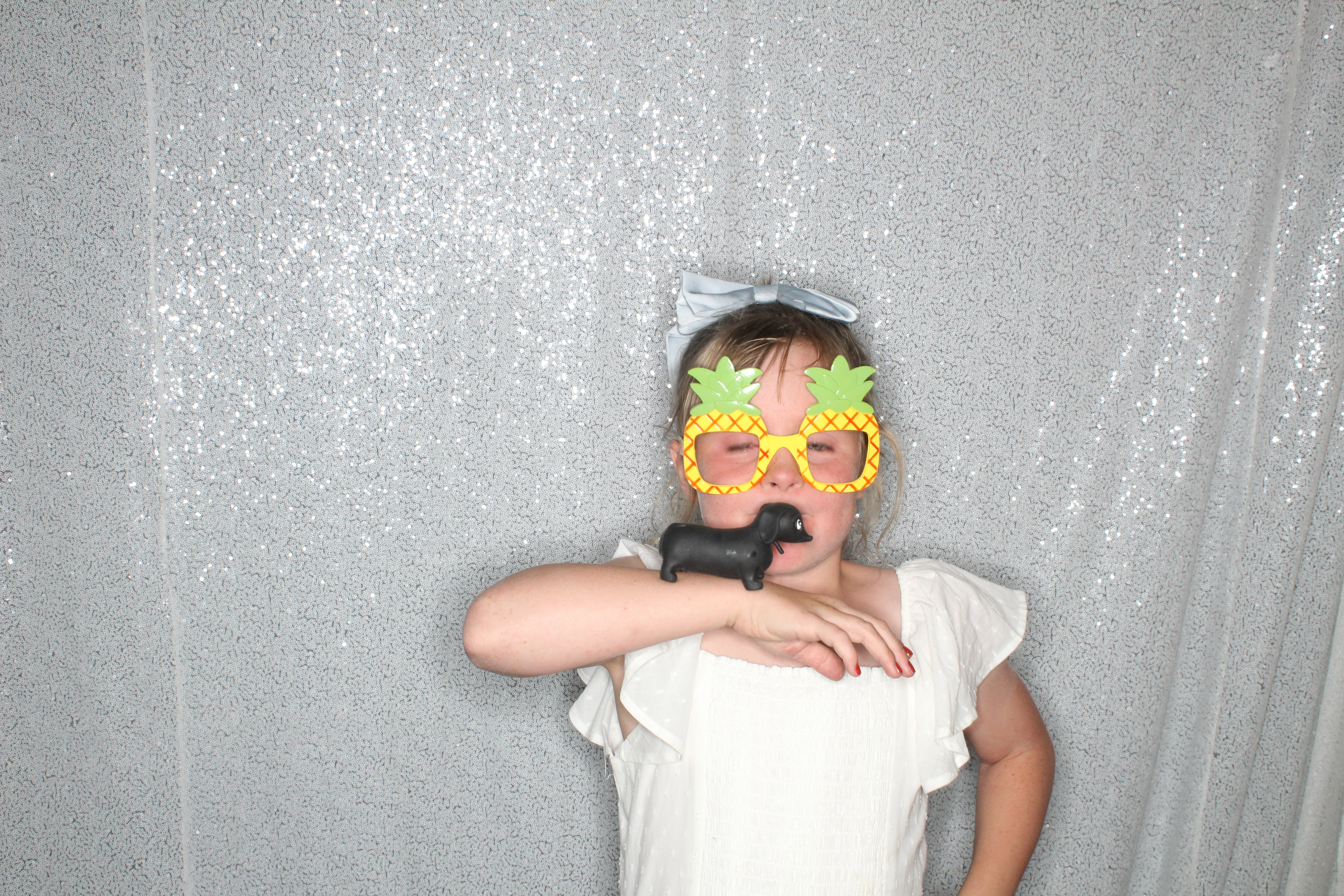 Melissa and Zack's Wedding | View more photos from the event at gallery.photoboothbillings.com/u/PhotoBoothBillings/Melissa-and-Zacks-Wedding
