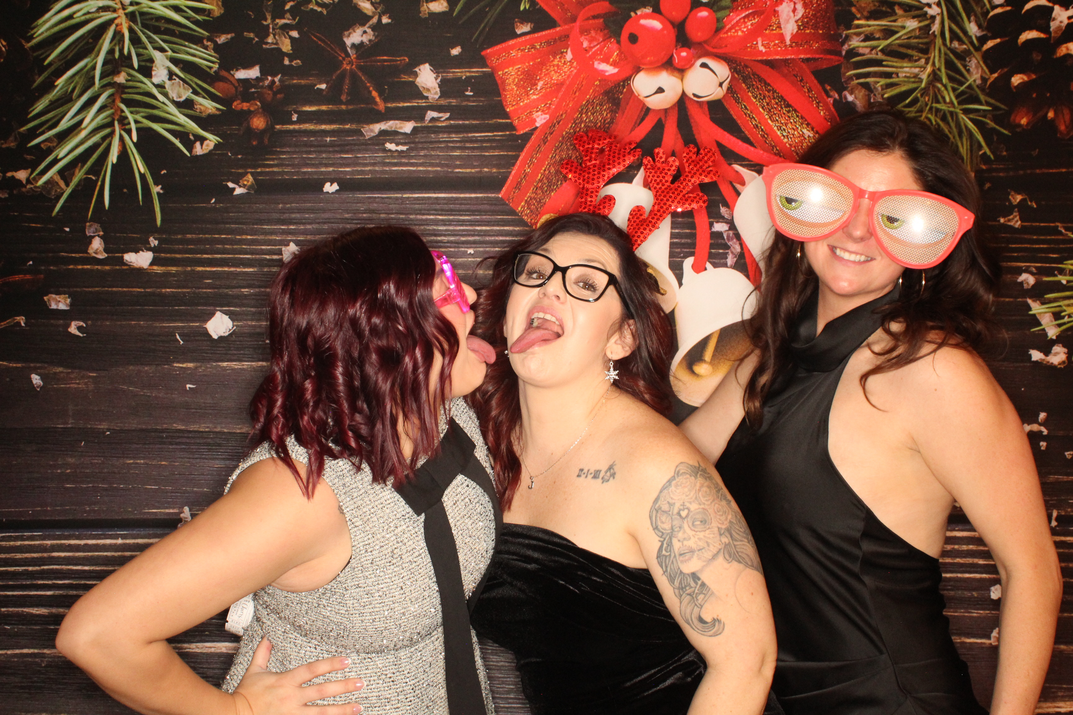 Par Montana Holiday Party | View more photos from the event at gallery.photoboothbillings.com/u/PhotoBoothBillings/Par-Montana-Holiday-Party
