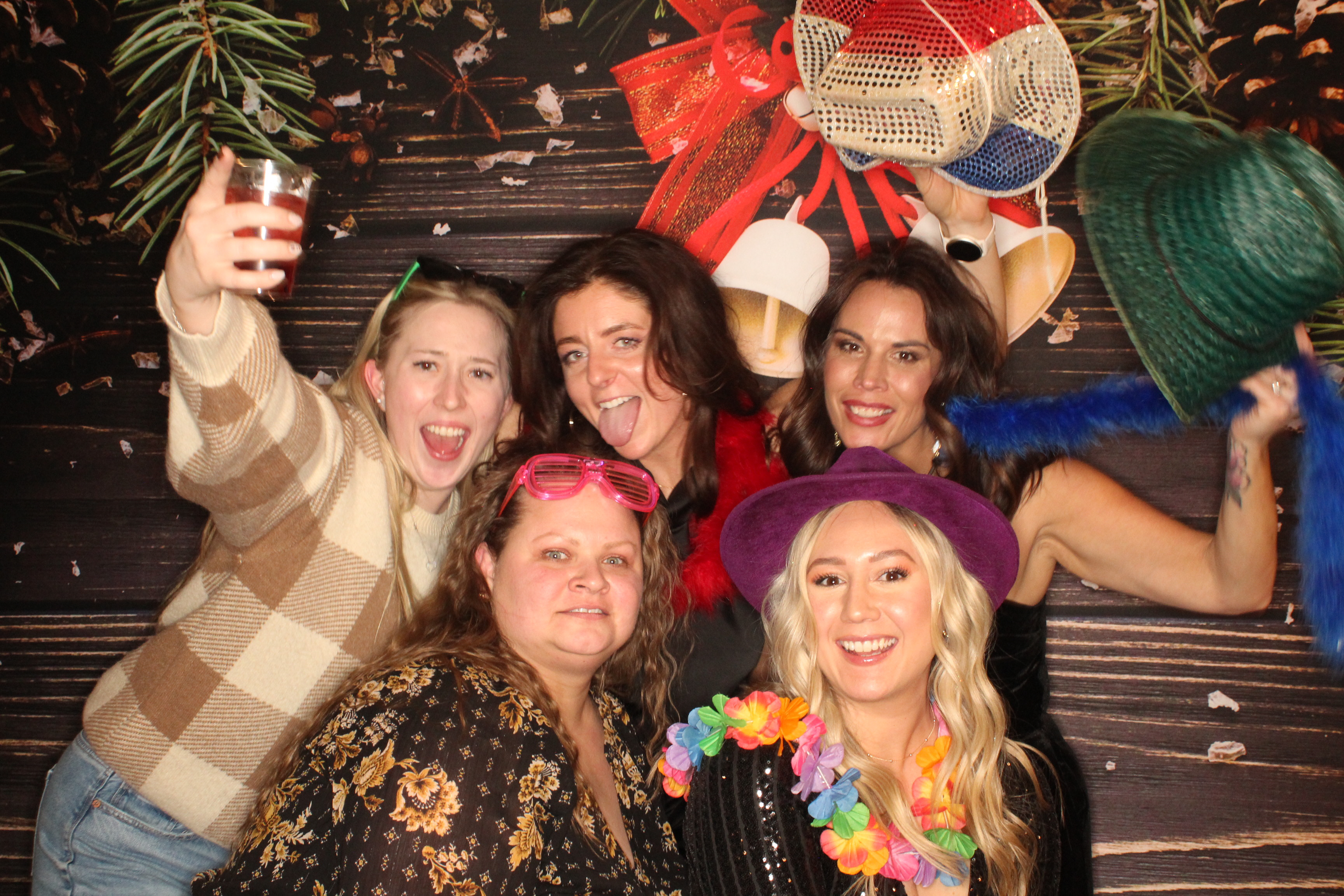 Par Montana Holiday Party | View more photos from the event at gallery.photoboothbillings.com/u/PhotoBoothBillings/Par-Montana-Holiday-Party