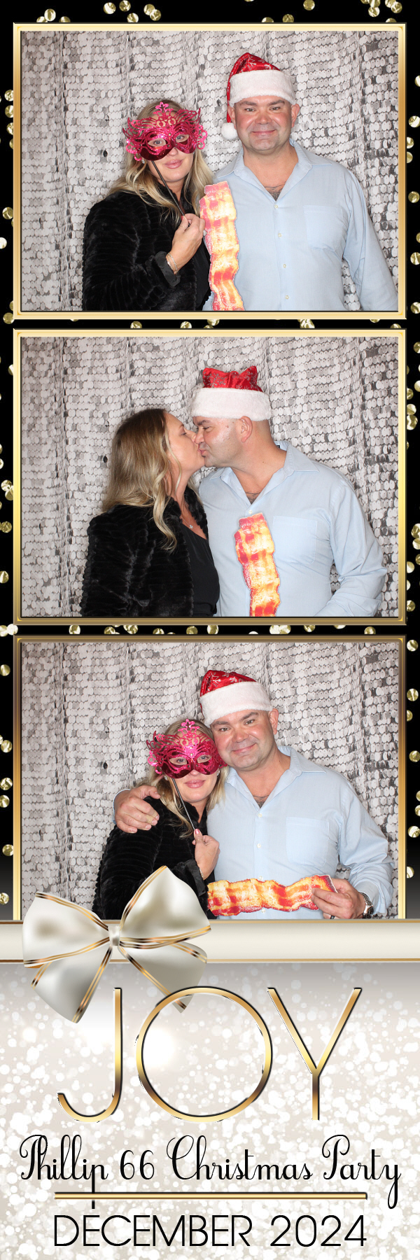 Phillips 66 Holiday Party | View more photos from the event at gallery.photoboothbillings.com/u/PhotoBoothBillings/Phillips-66-Holiday-Party
