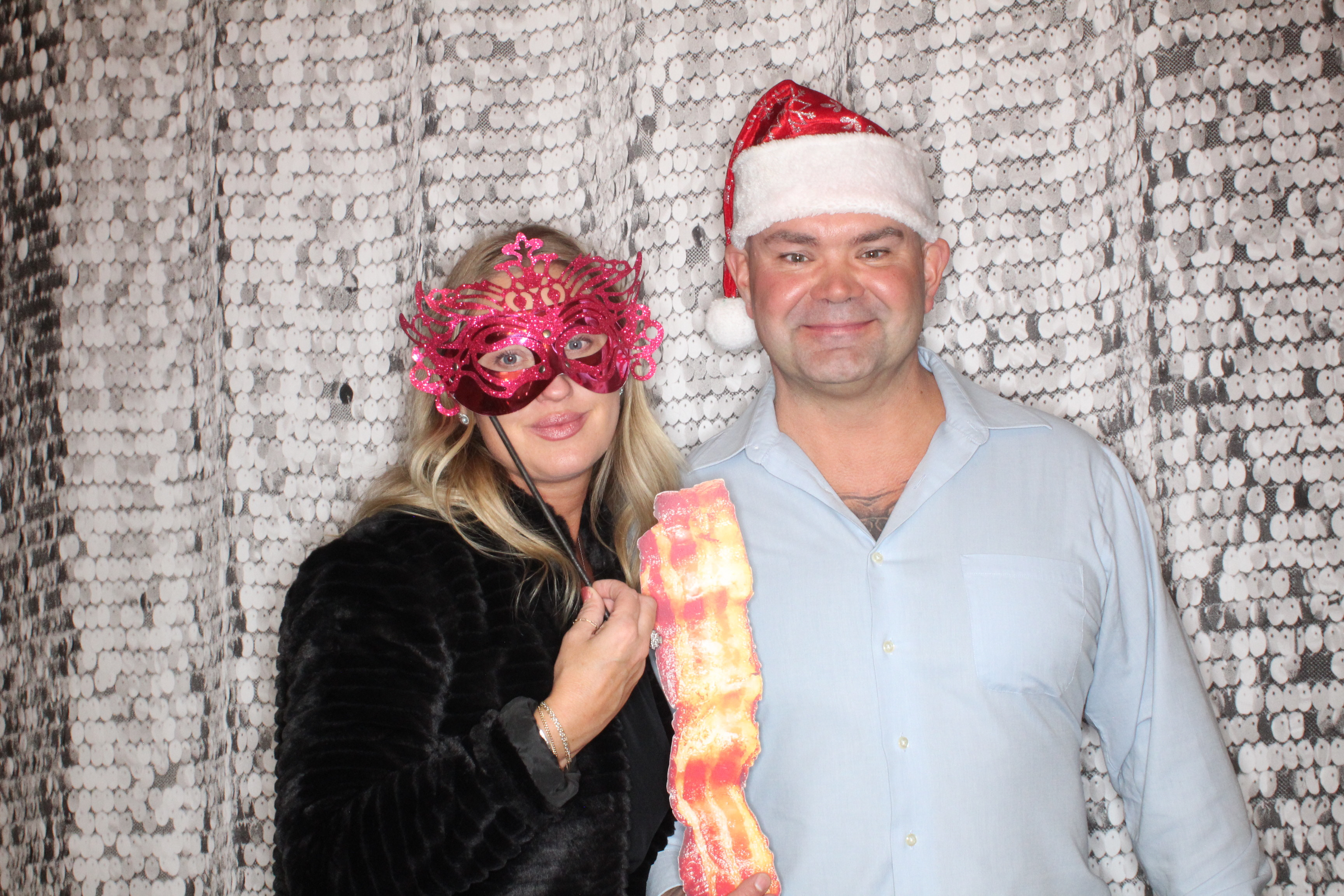 Phillips 66 Holiday Party | View more photos from the event at gallery.photoboothbillings.com/u/PhotoBoothBillings/Phillips-66-Holiday-Party