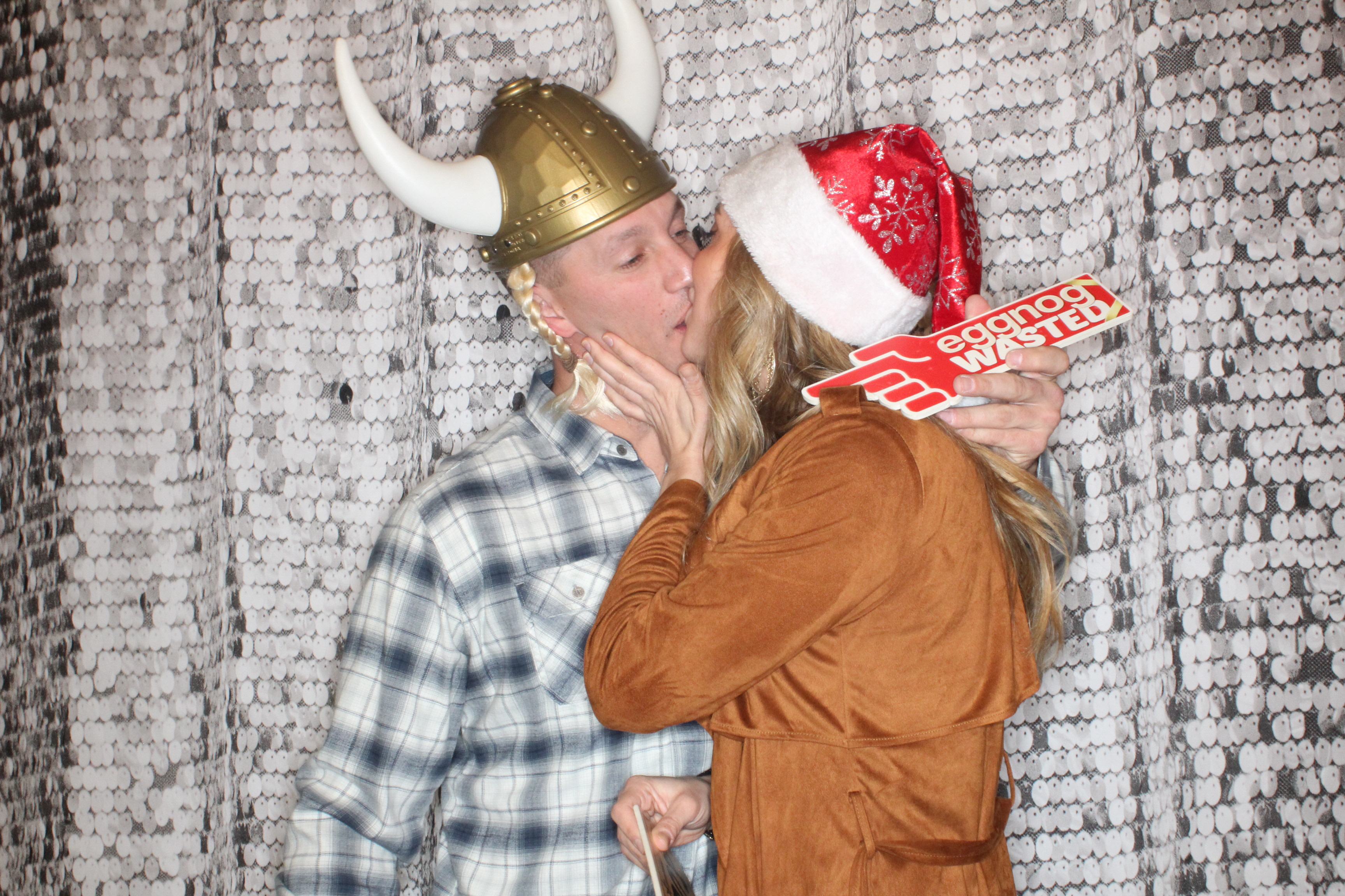 Phillips 66 Holiday Party | View more photos from the event at gallery.photoboothbillings.com/u/PhotoBoothBillings/Phillips-66-Holiday-Party