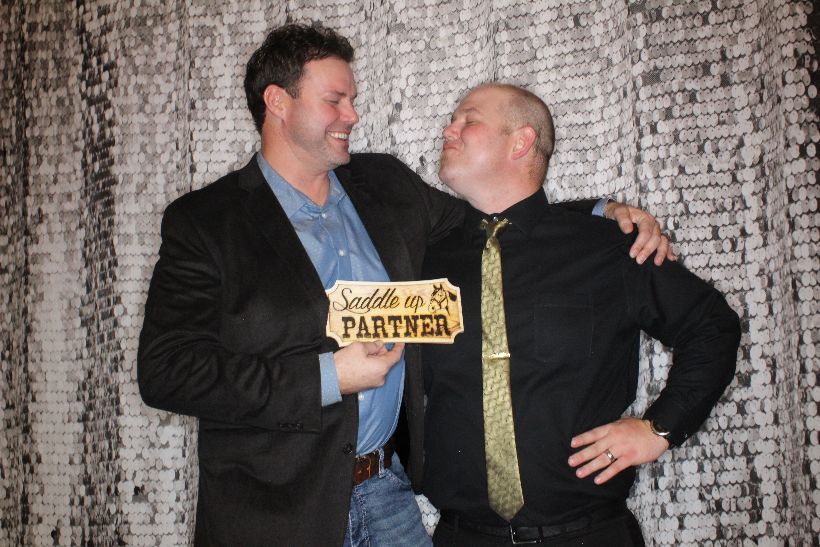 Phillips 66 Holiday Party | View more photos from the event at gallery.photoboothbillings.com/u/PhotoBoothBillings/Phillips-66-Holiday-Party