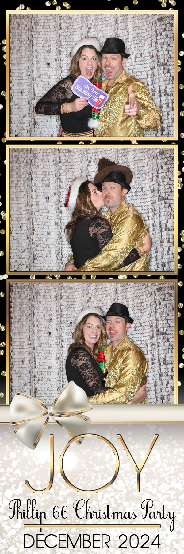 Phillips 66 Holiday Party | View more photos from the event at gallery.photoboothbillings.com/u/PhotoBoothBillings/Phillips-66-Holiday-Party