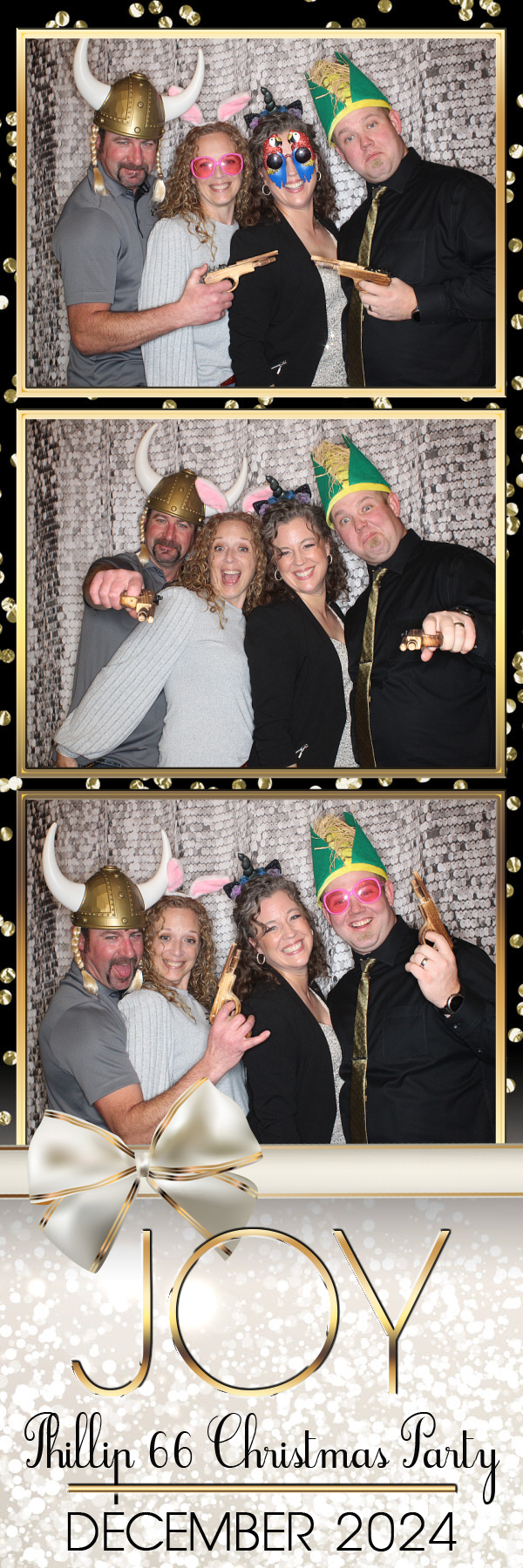 Phillips 66 Holiday Party | View more photos from the event at gallery.photoboothbillings.com/u/PhotoBoothBillings/Phillips-66-Holiday-Party
