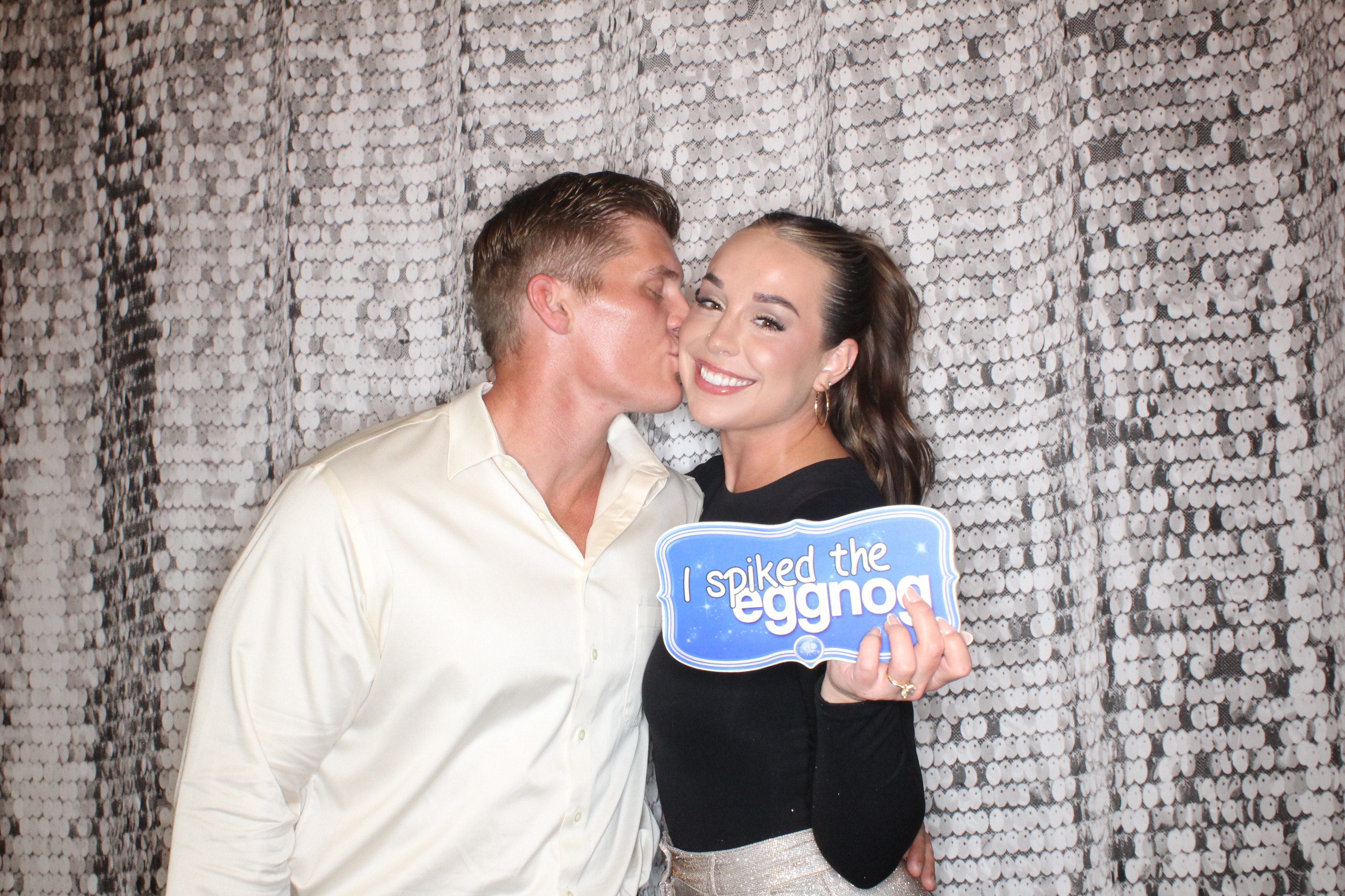 Phillips 66 Holiday Party | View more photos from the event at gallery.photoboothbillings.com/u/PhotoBoothBillings/Phillips-66-Holiday-Party