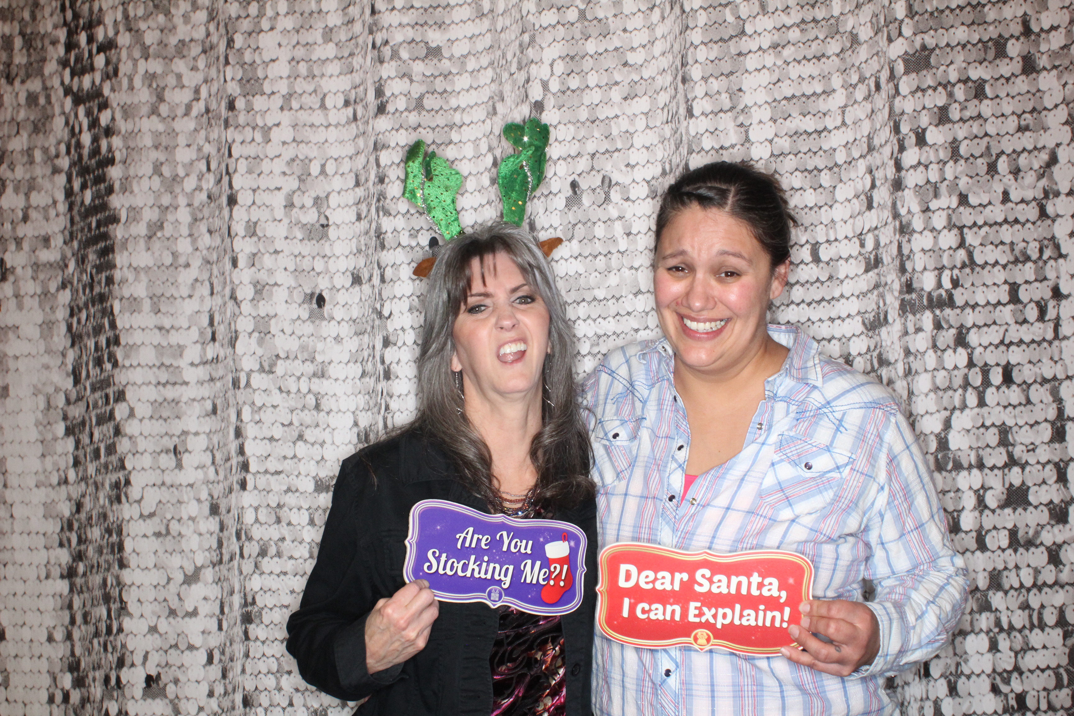 Phillips 66 Holiday Party | View more photos from the event at gallery.photoboothbillings.com/u/PhotoBoothBillings/Phillips-66-Holiday-Party