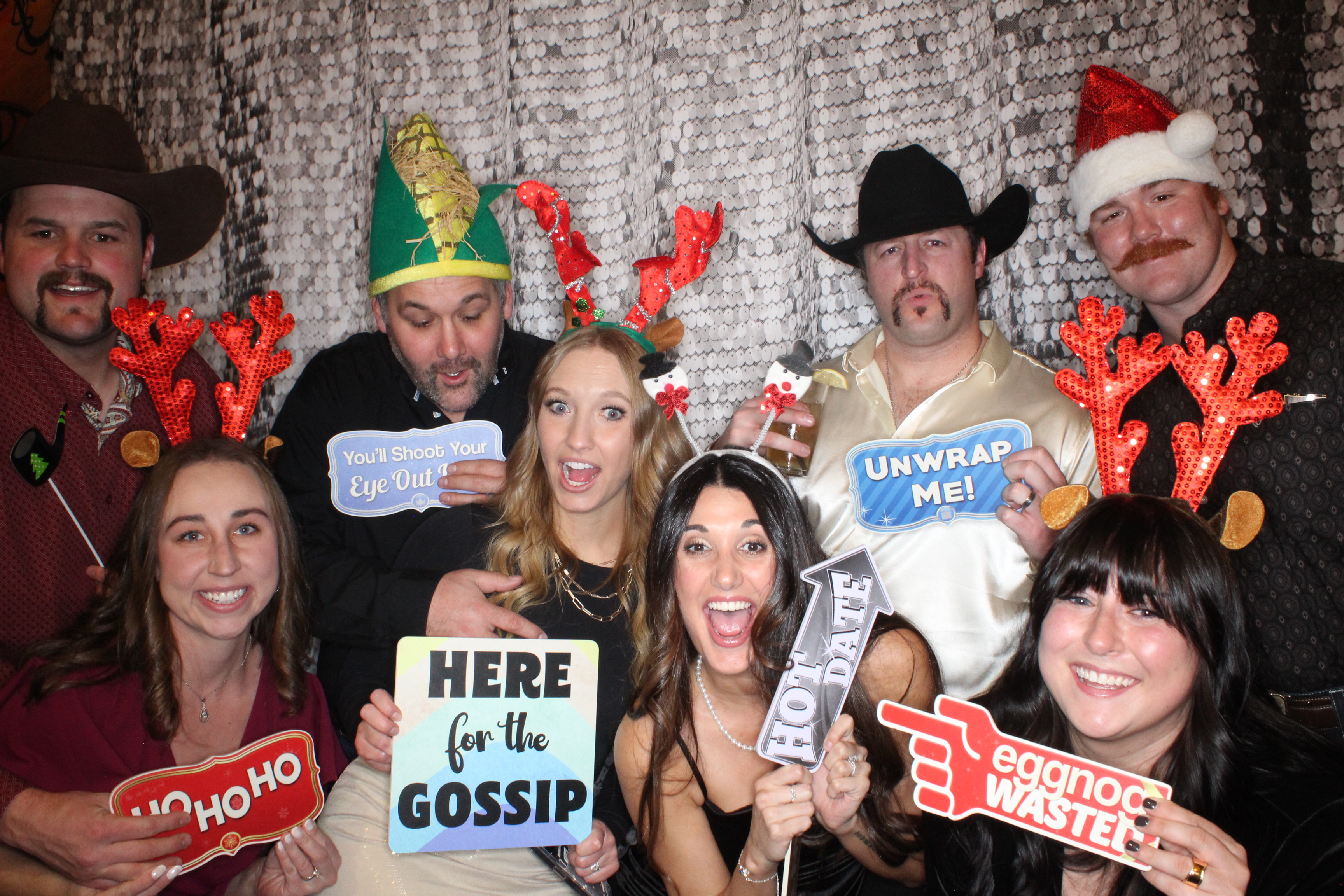 Phillips 66 Holiday Party | View more photos from the event at gallery.photoboothbillings.com/u/PhotoBoothBillings/Phillips-66-Holiday-Party