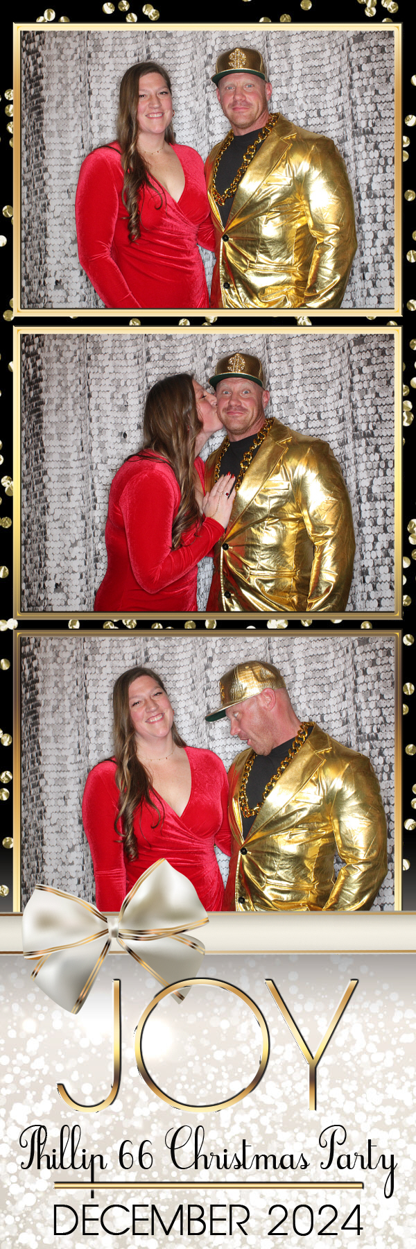 Phillips 66 Holiday Party | View more photos from the event at gallery.photoboothbillings.com/u/PhotoBoothBillings/Phillips-66-Holiday-Party