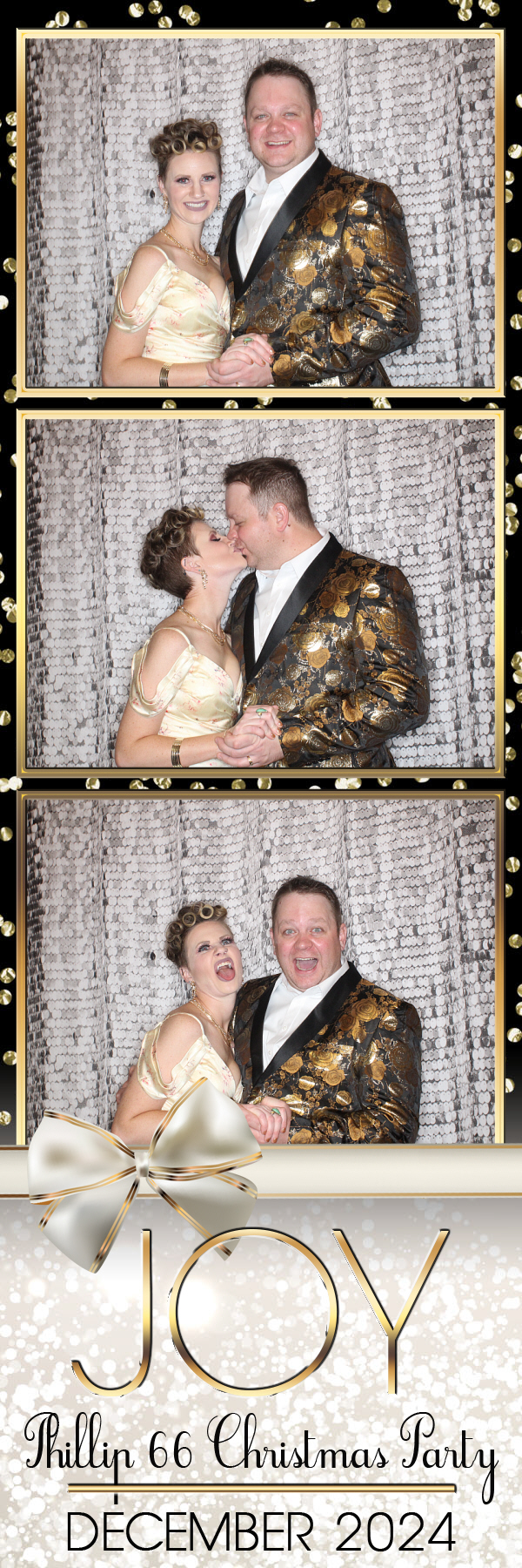 Phillips 66 Holiday Party | View more photos from the event at gallery.photoboothbillings.com/u/PhotoBoothBillings/Phillips-66-Holiday-Party